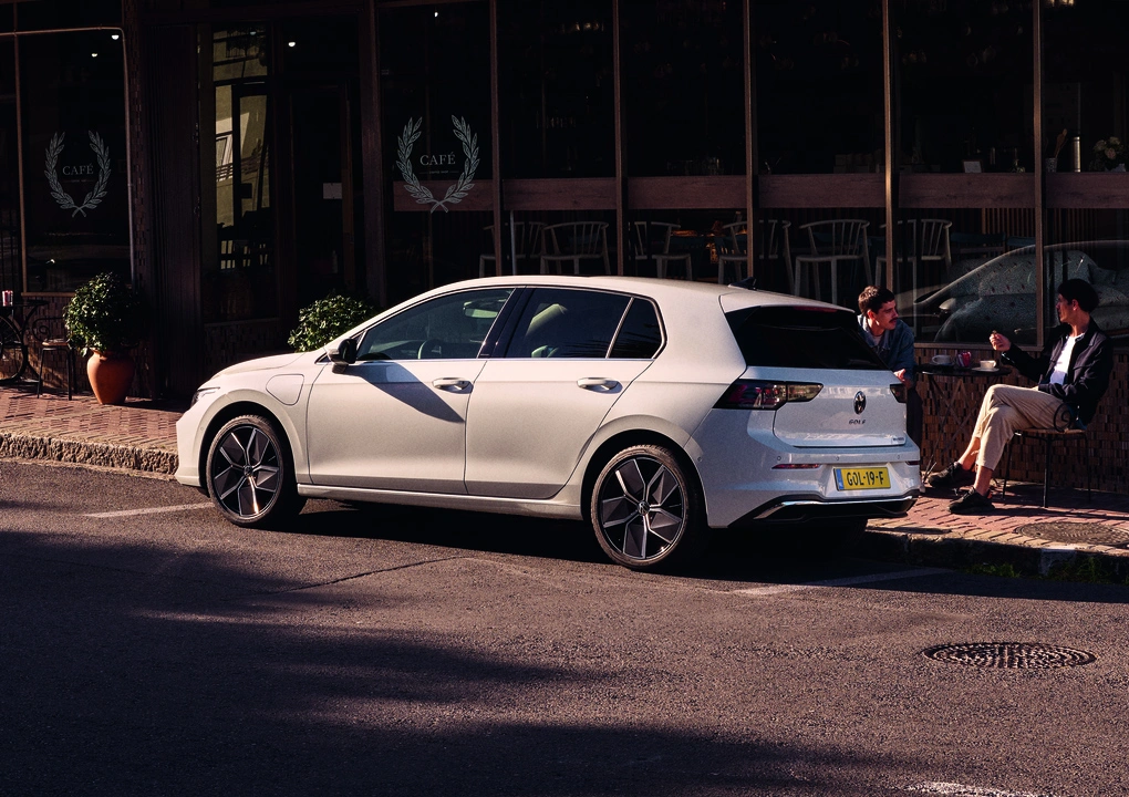 Golf plug-in hybride vanaf € 459,- p/m