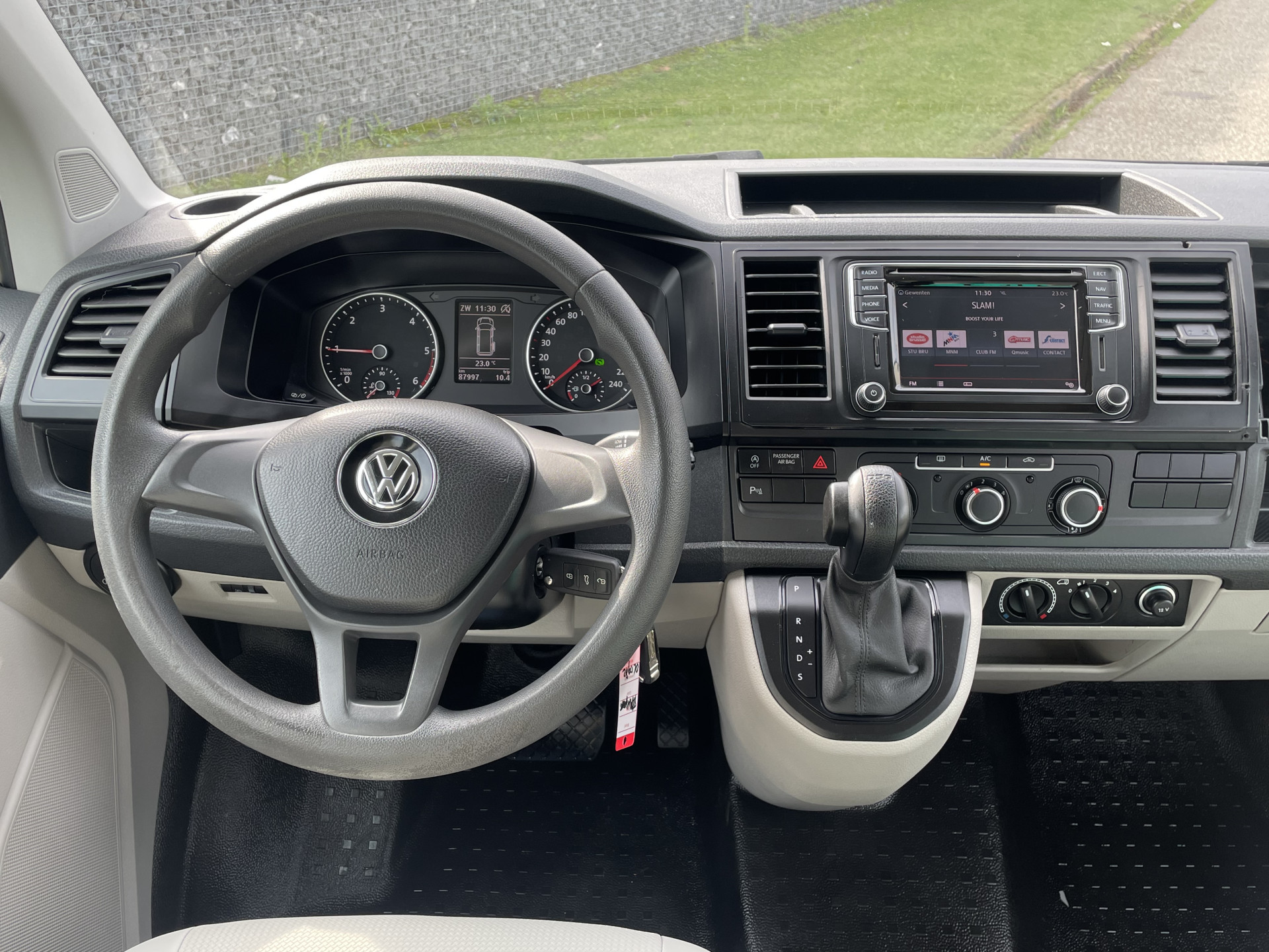 Volkswagen - Transporter 2.0 TDI L1H1 Comfortline - 2016
