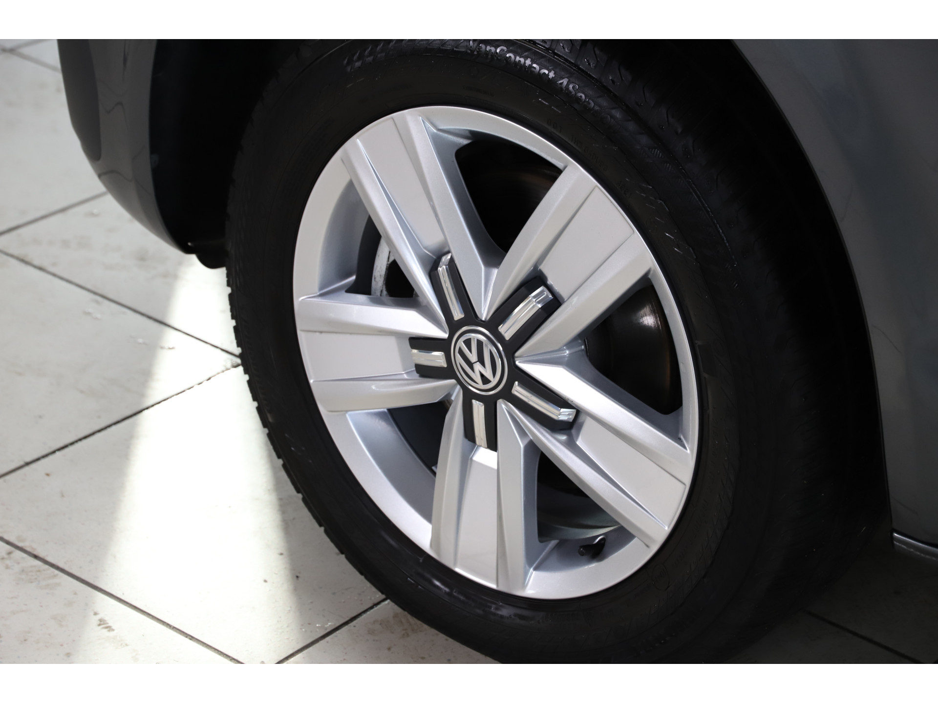Volkswagen - Transporter Caravelle 2.0 TDI 150pk DSG L2H1 Comfortline - 2021