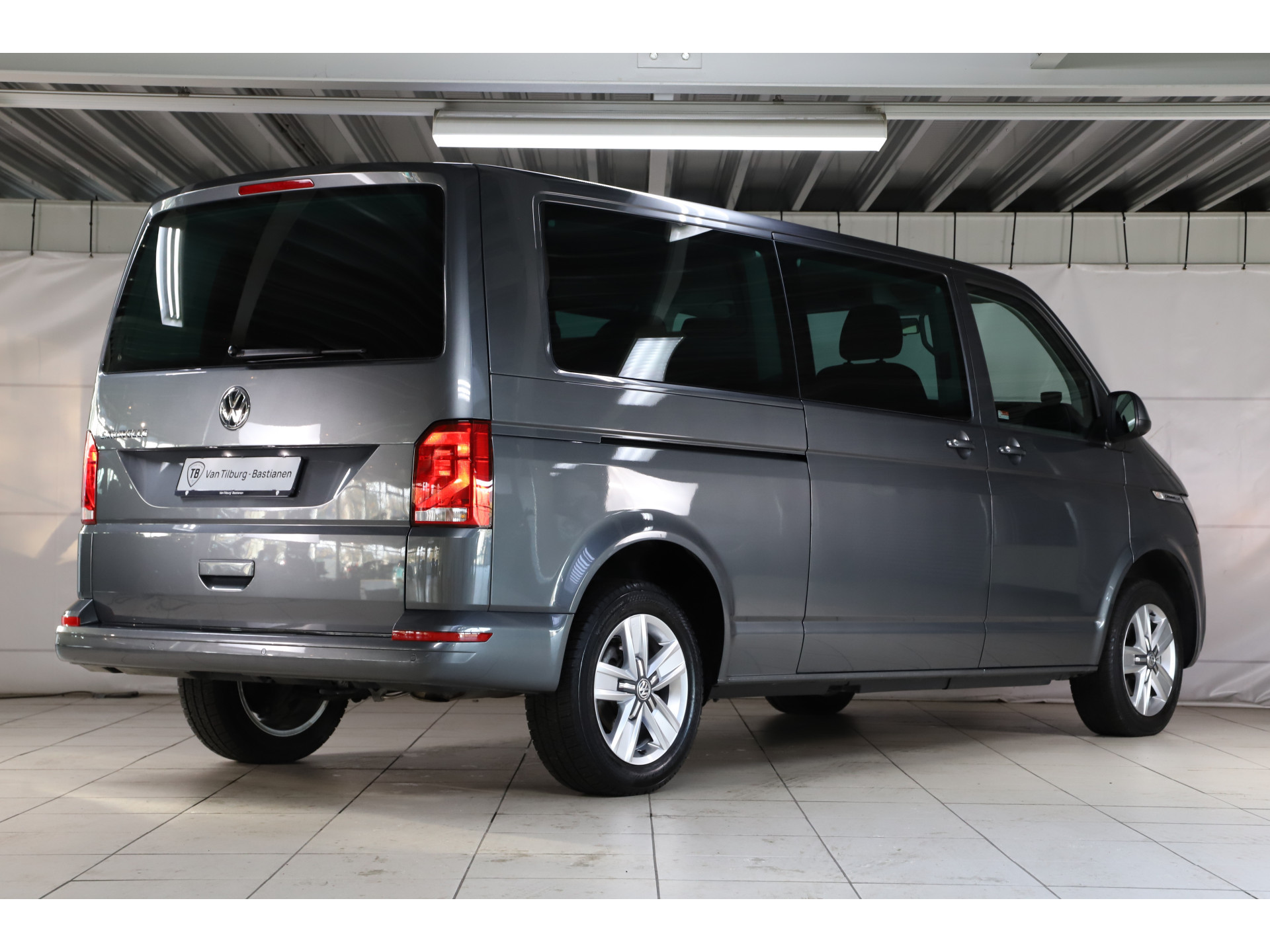 Volkswagen - Transporter Caravelle 2.0 TDI 150pk DSG L2H1 Comfortline - 2021