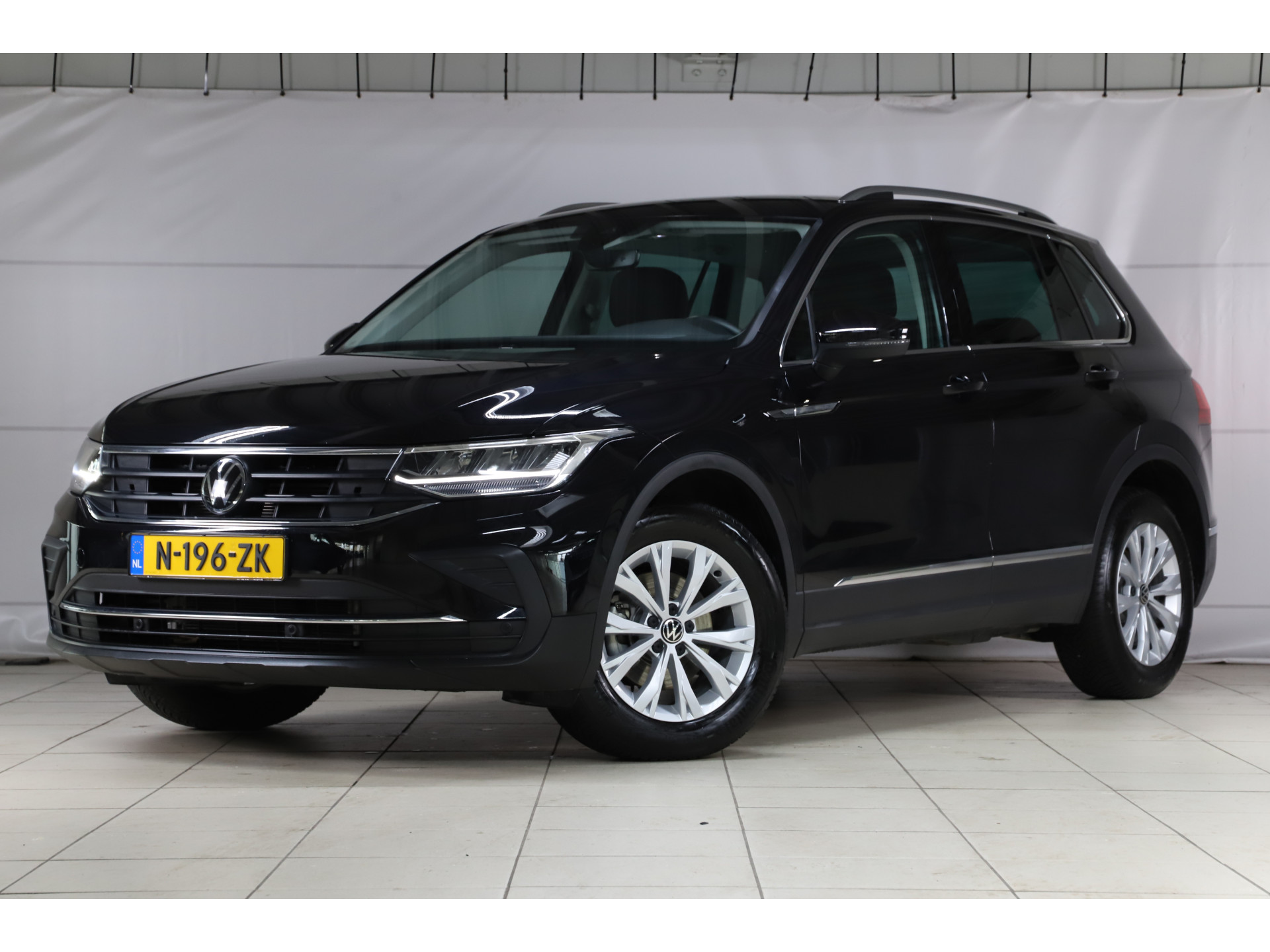 Volkswagen - Tiguan 1.5 TSI 150pk Life Business - 2022