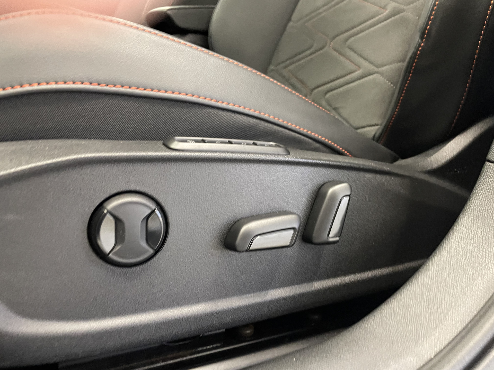 SEAT - Leon 1.4 TSI 204pk eHybrid PHEV FR - 2021