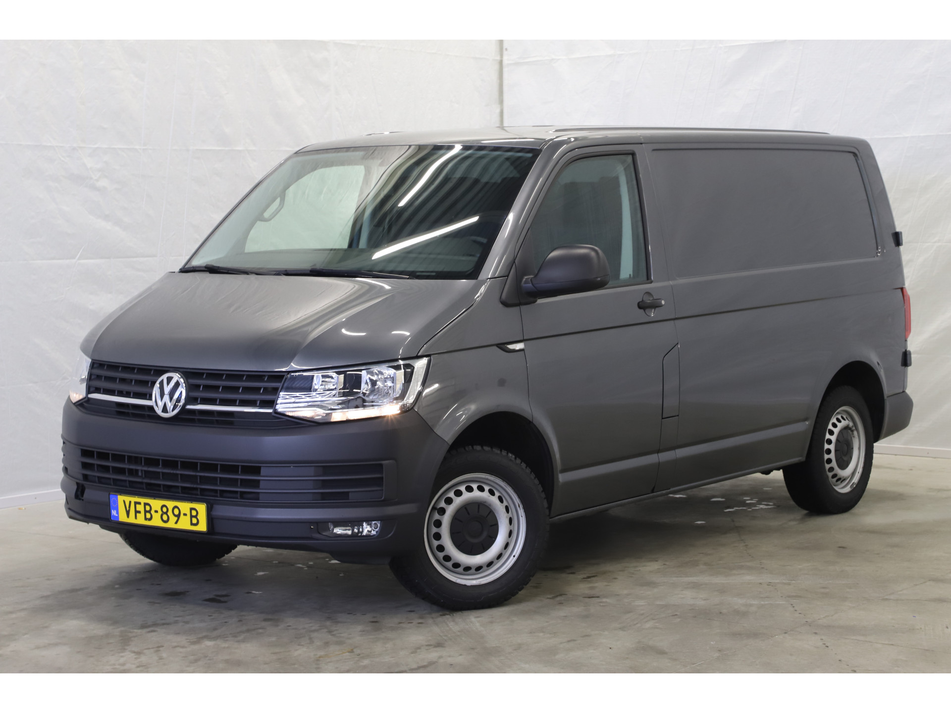 Volkswagen - Transporter 2.0 TDI 102pk L1H1 Comfortline - 2020