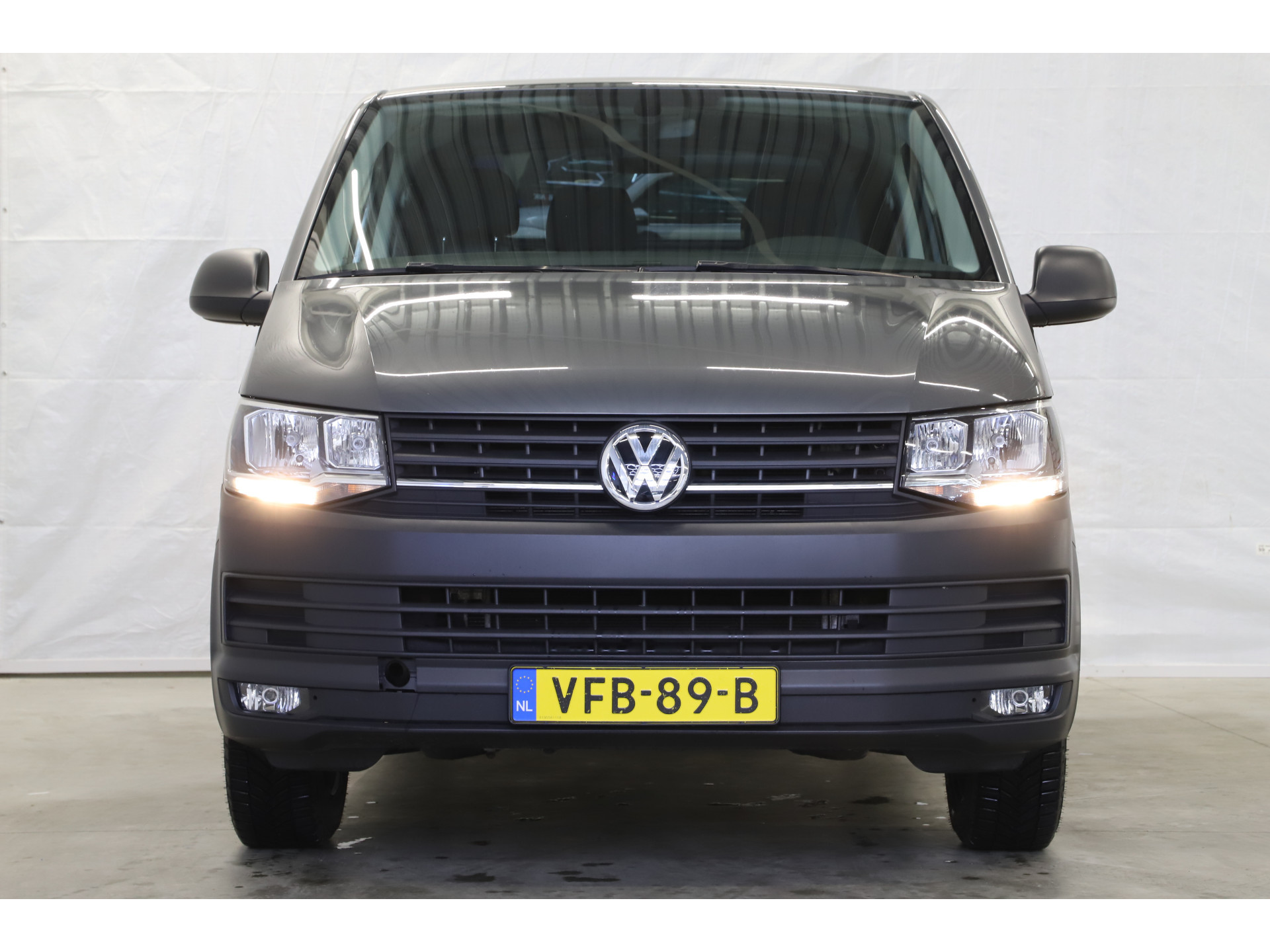 Volkswagen - Transporter 2.0 TDI 102pk L1H1 Comfortline - 2020