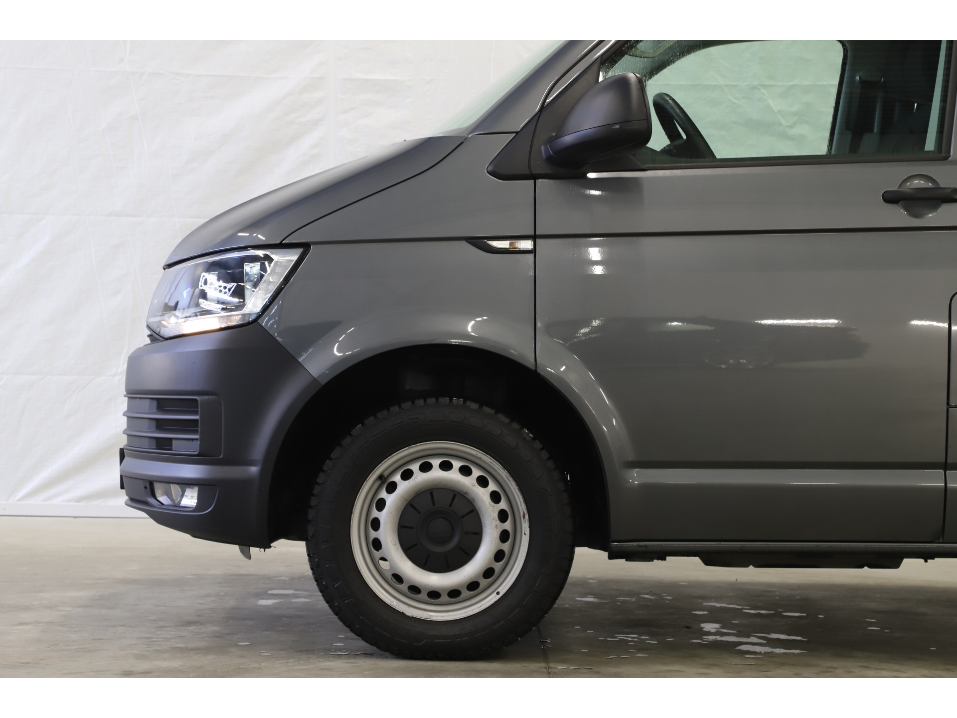 Volkswagen - Transporter 2.0 TDI 102pk L1H1 Comfortline - 2020