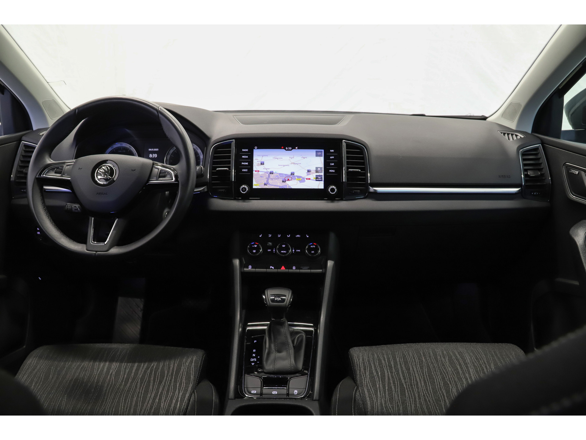 Škoda - Karoq 1.5 TSI 150pk DSG Business Edition - 2020