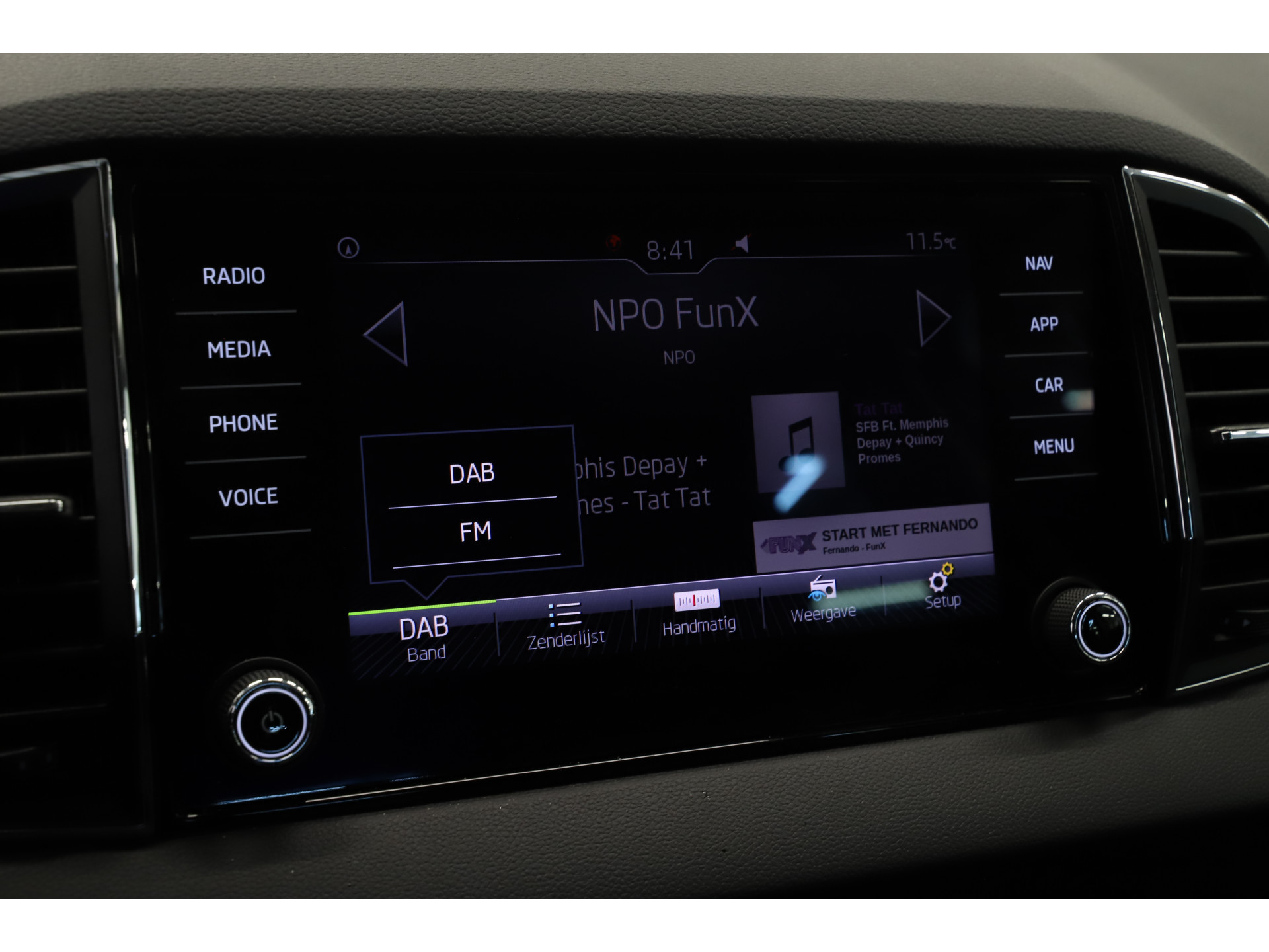 Škoda - Karoq 1.5 TSI 150pk DSG Business Edition - 2020
