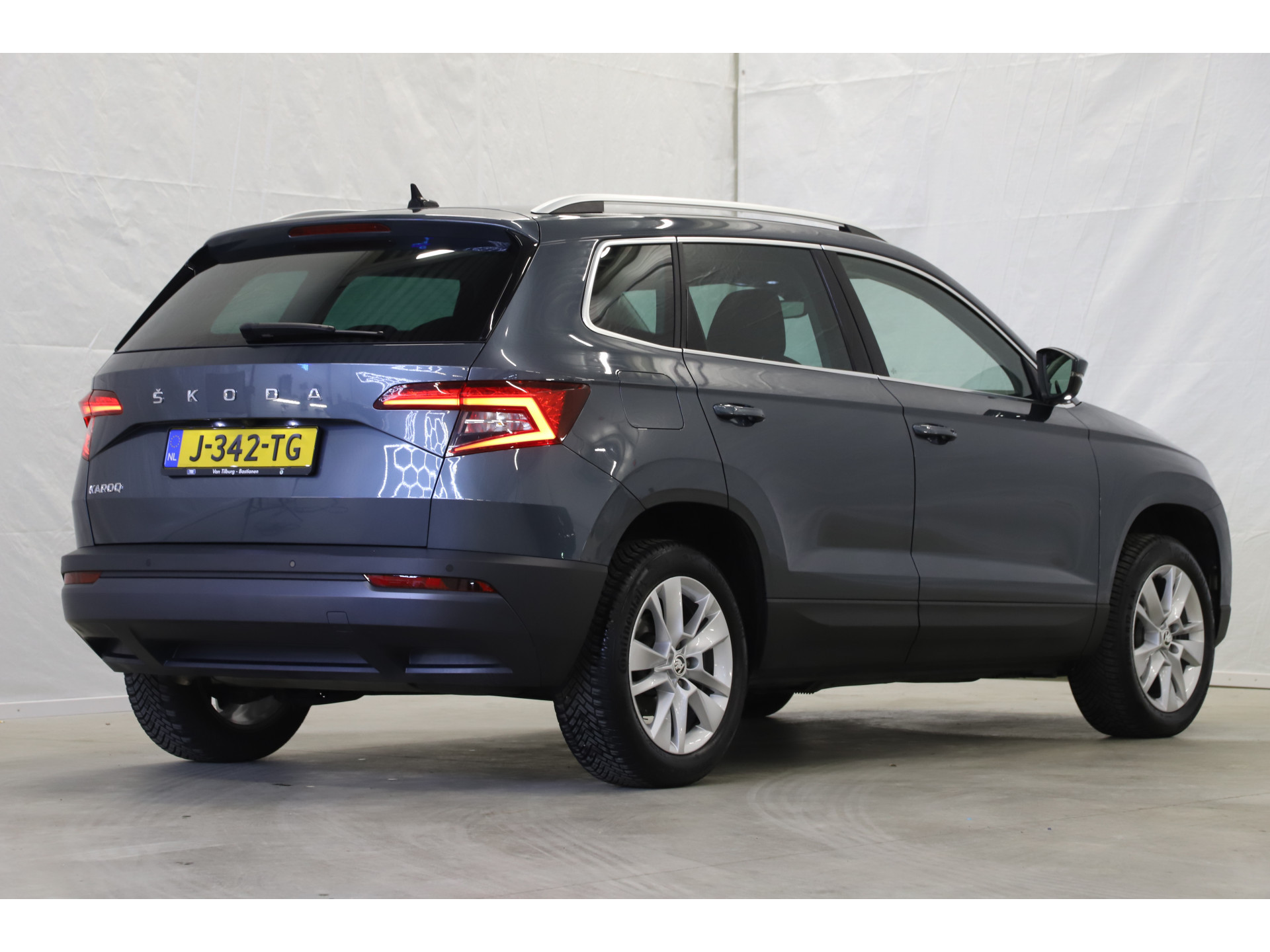 Škoda - Karoq 1.5 TSI 150pk DSG Business Edition - 2020