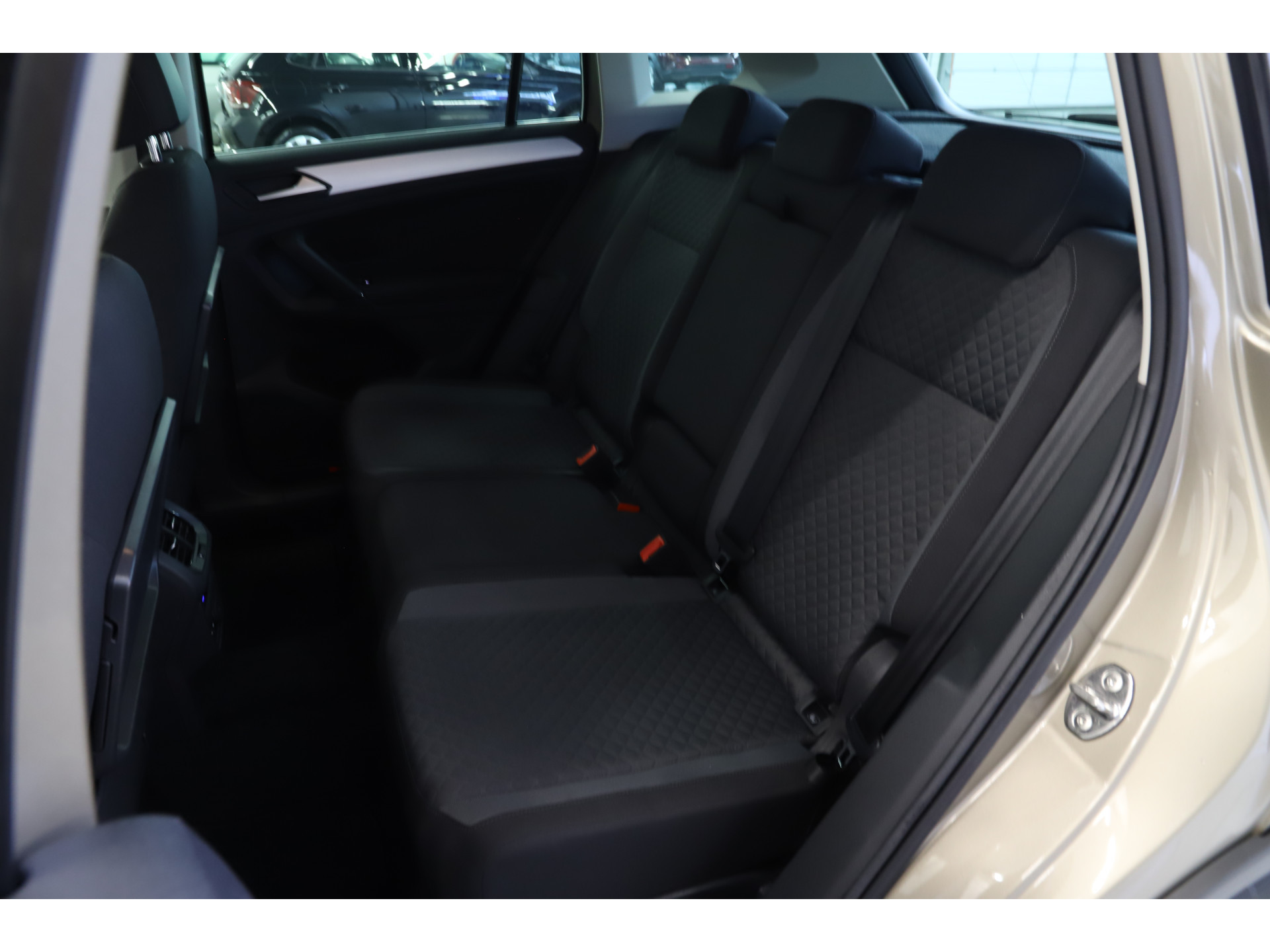 Volkswagen - Tiguan 1.5 TSI 150pk DSG Comfortline - 2019