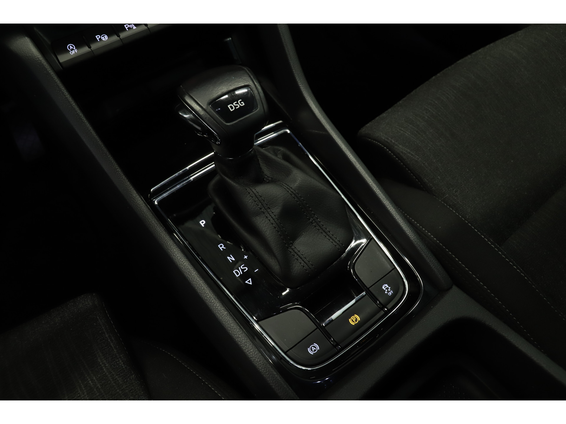 Škoda - Karoq 1.5 TSI 150pk DSG Style - 2021