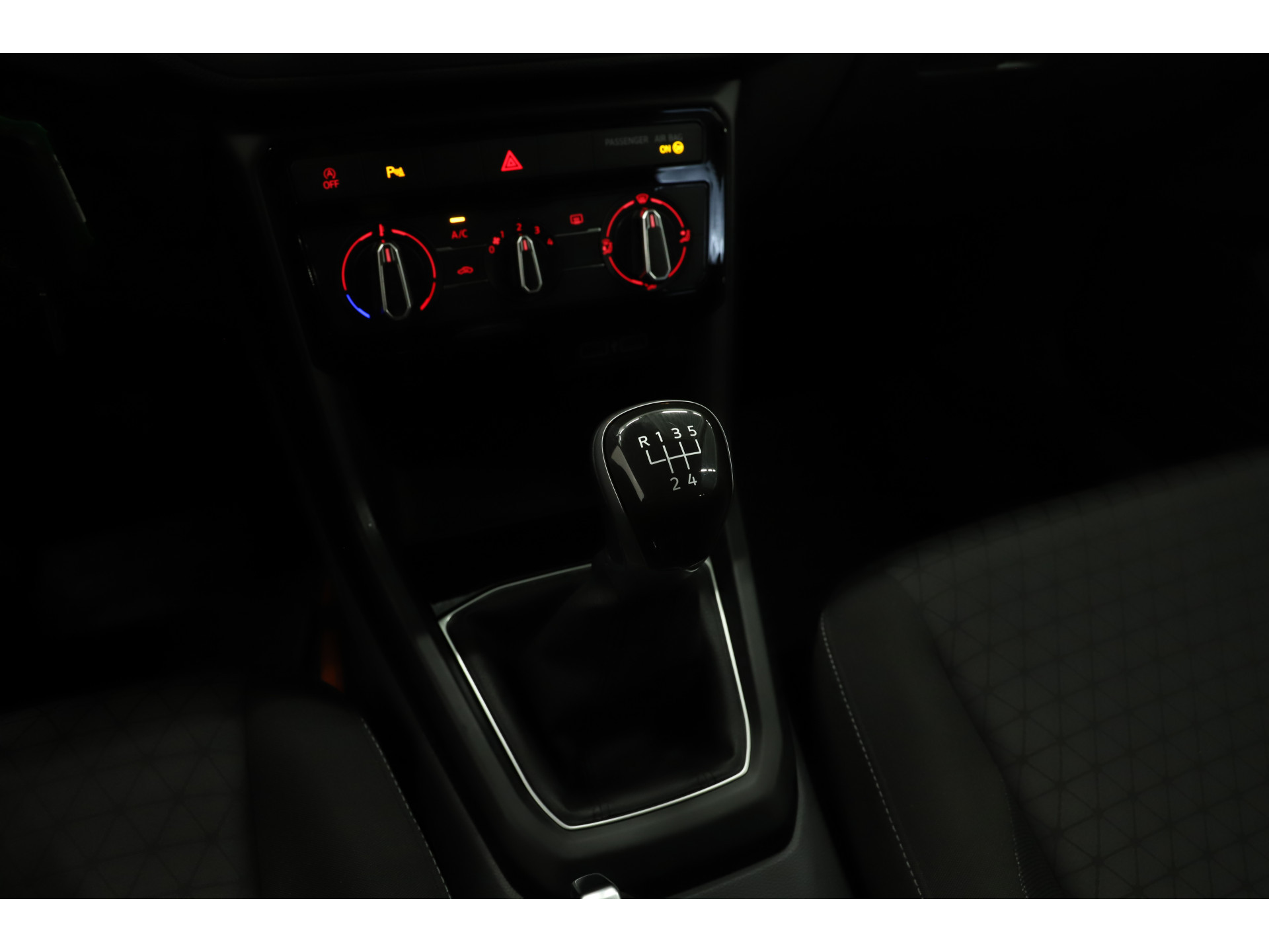 Volkswagen - T-Cross 1.0 TSI 95pk Life - 2019