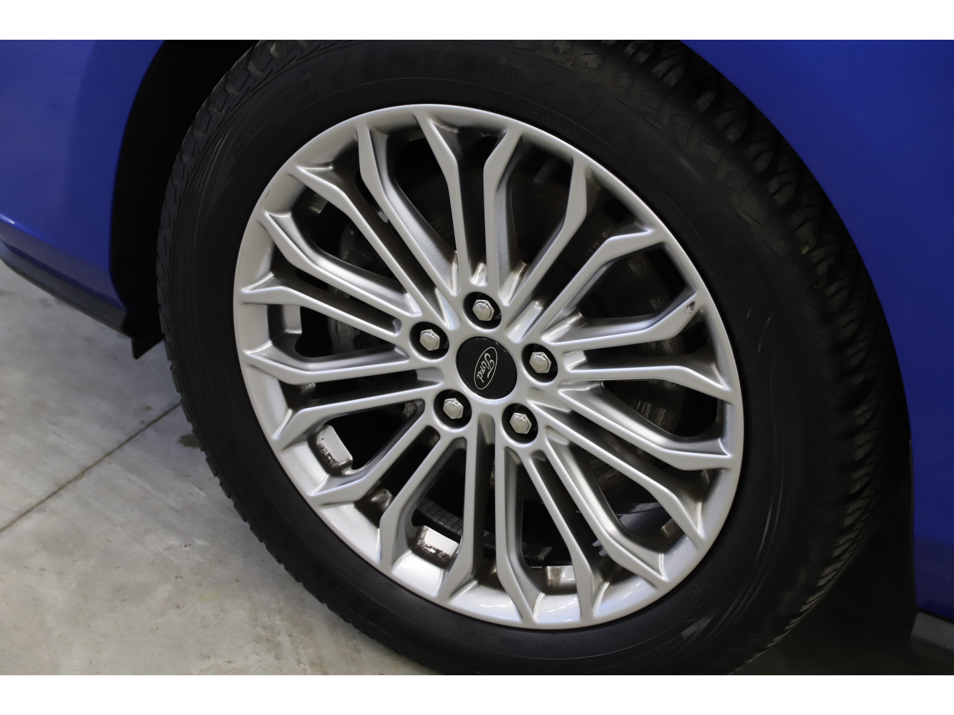 Ford - FOCUS Wagon 1.0 EcoBoost 125pk Titanium - 2021