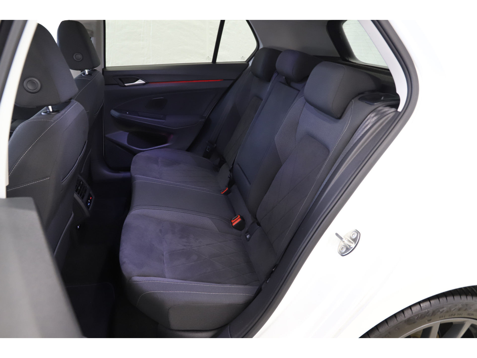 Volkswagen - Golf 1.0 TSI 110pk Life Business - 2021