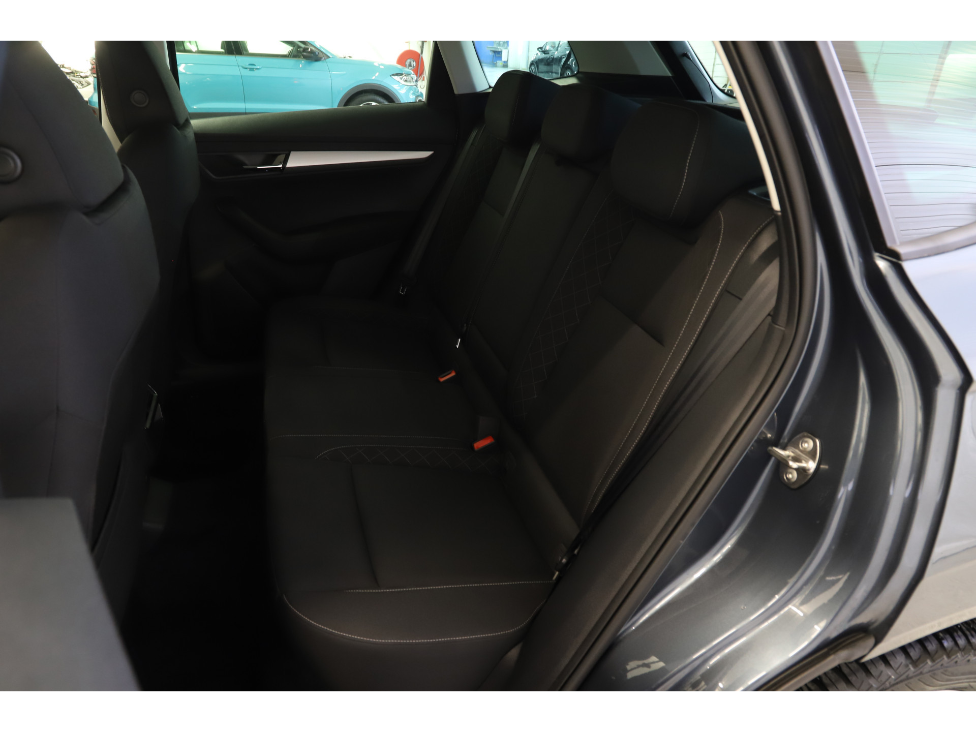 Škoda - Karoq 1.5 TSI 150pk DSG Business Edition - 2022