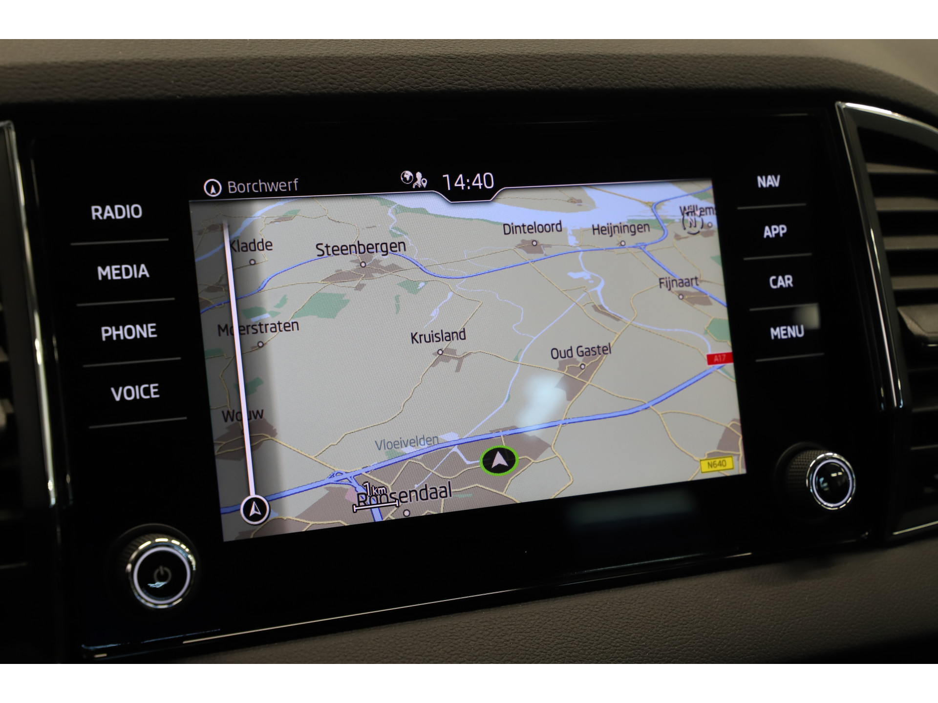 Škoda - Karoq 1.5 TSI 150pk DSG Business Edition - 2022