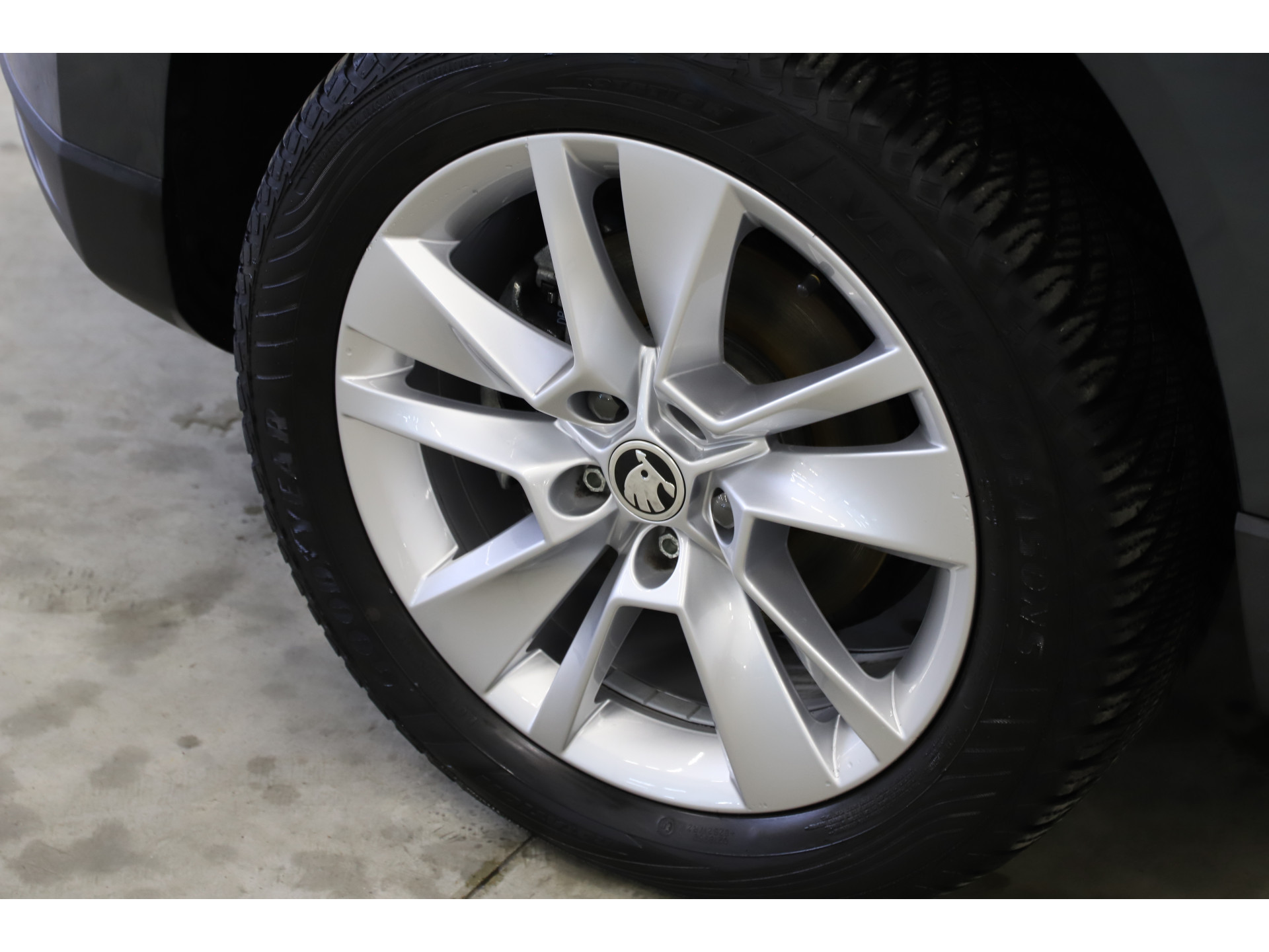 Škoda - Karoq 1.5 TSI 150pk DSG Business Edition - 2022