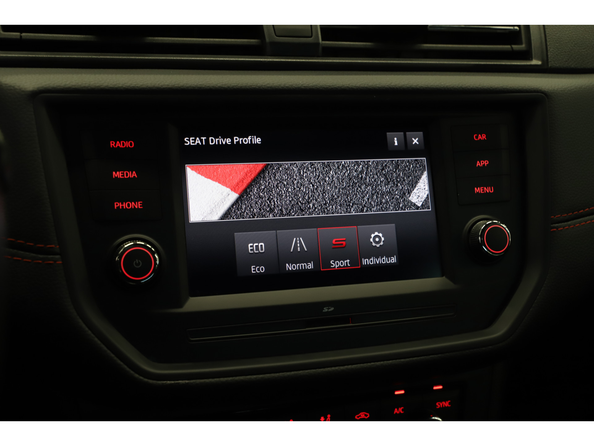 SEAT - Arona 1.0 TSI 115pk DSG FR - 2019