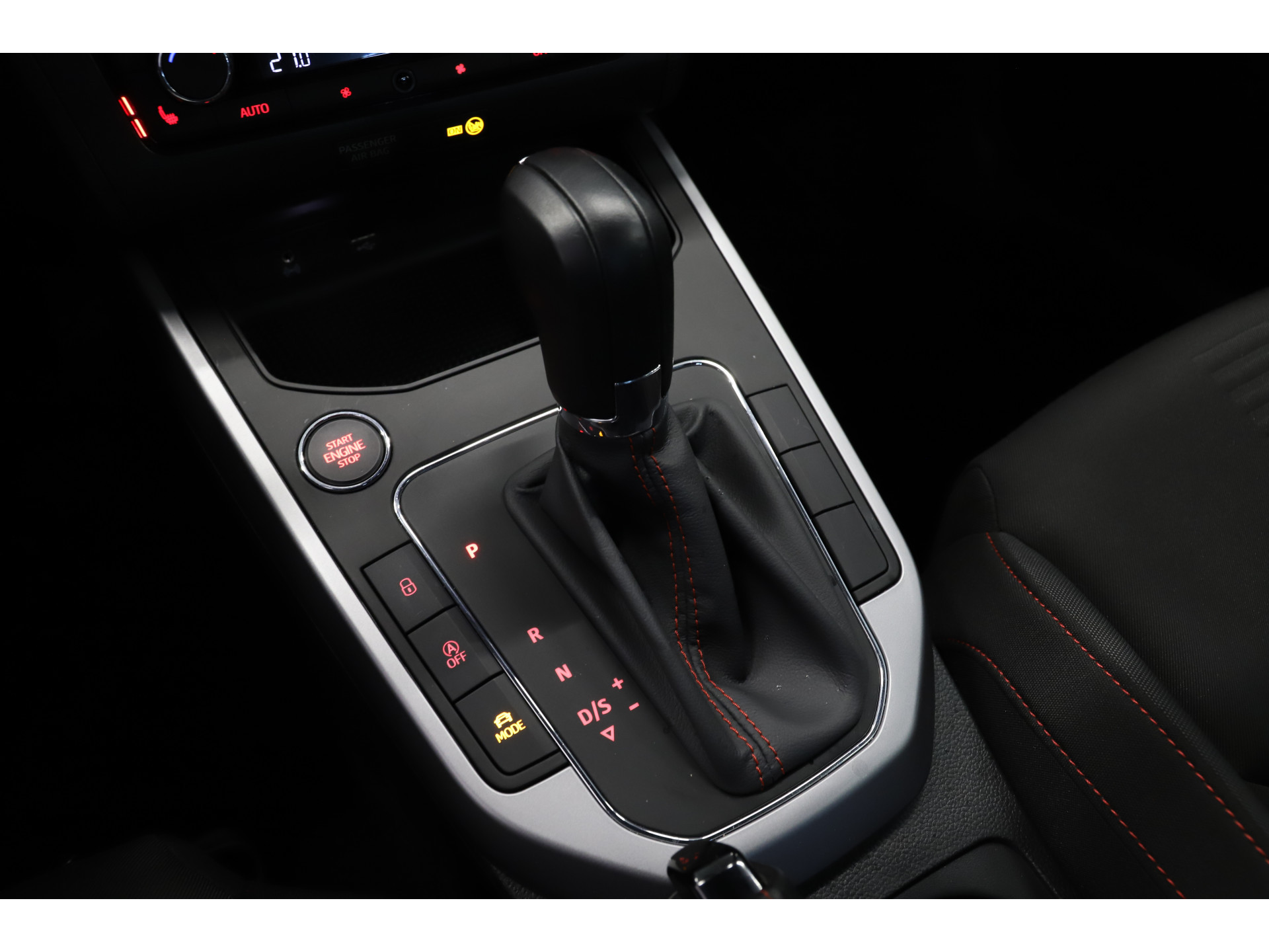 SEAT - Arona 1.0 TSI 115pk DSG FR - 2019