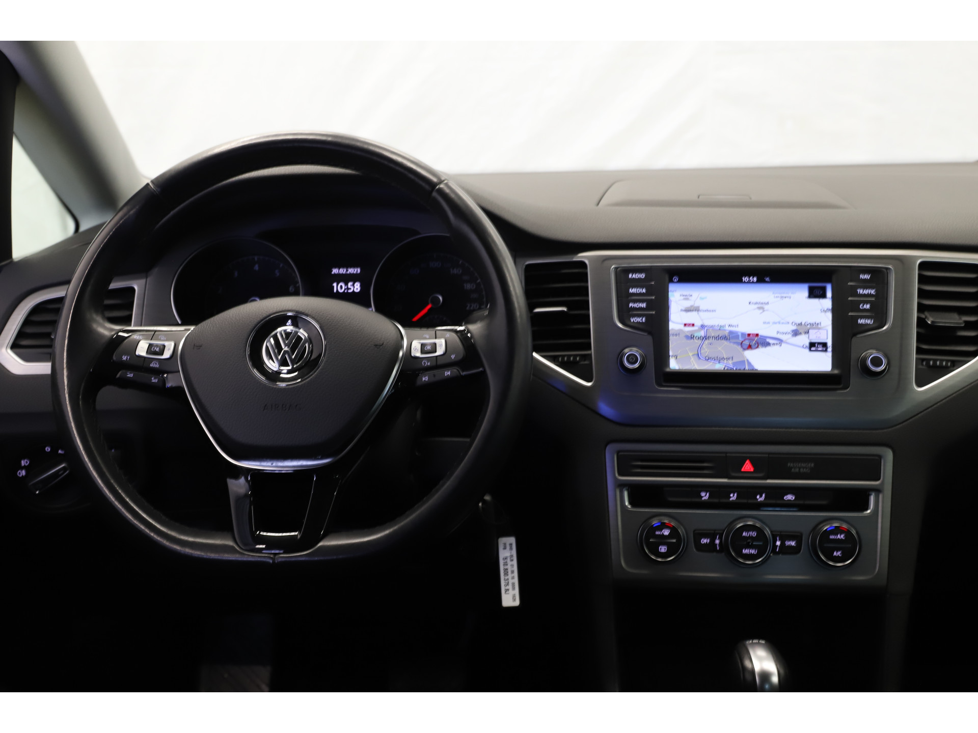 Volkswagen - Golf Sportsvan 1.0 TSI 115pk DSG Comfortline - 2016