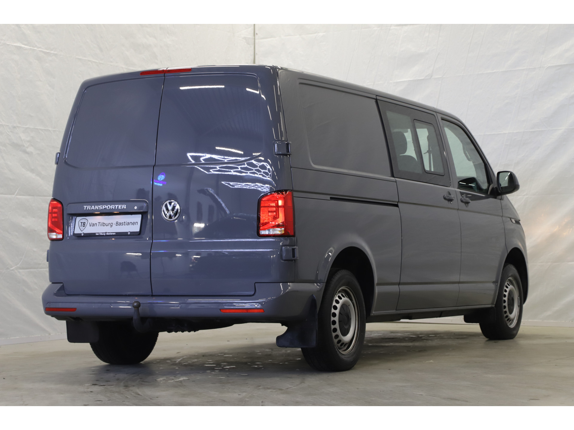 Volkswagen - Transporter 2.0 TDI L2H1 DC Comfortline - 2020