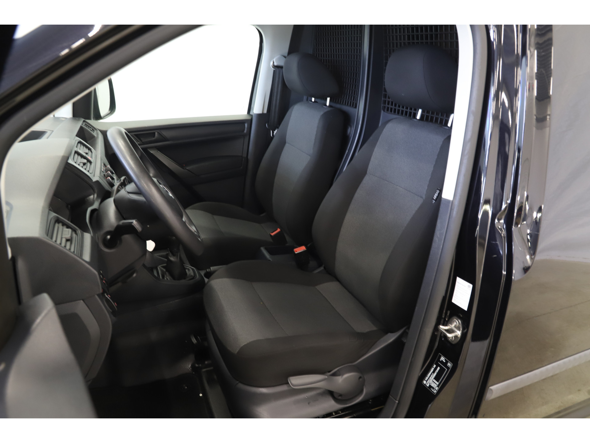 Volkswagen - Caddy 2.0 TDI L1H1 BMT Trendline - 2016