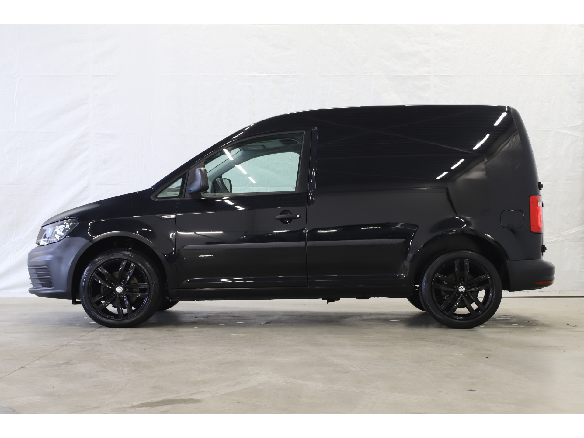 Volkswagen - Caddy 2.0 TDI L1H1 BMT Trendline - 2016