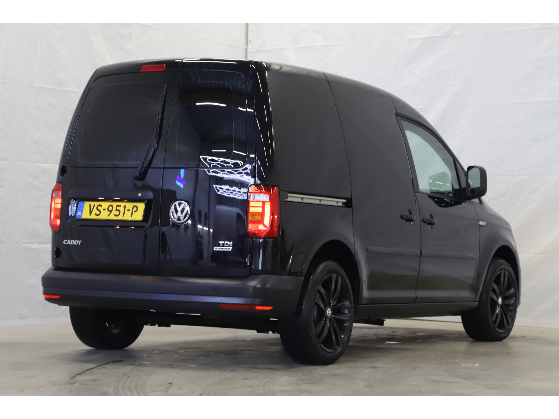 Volkswagen - Caddy 2.0 TDI L1H1 BMT Trendline - 2016