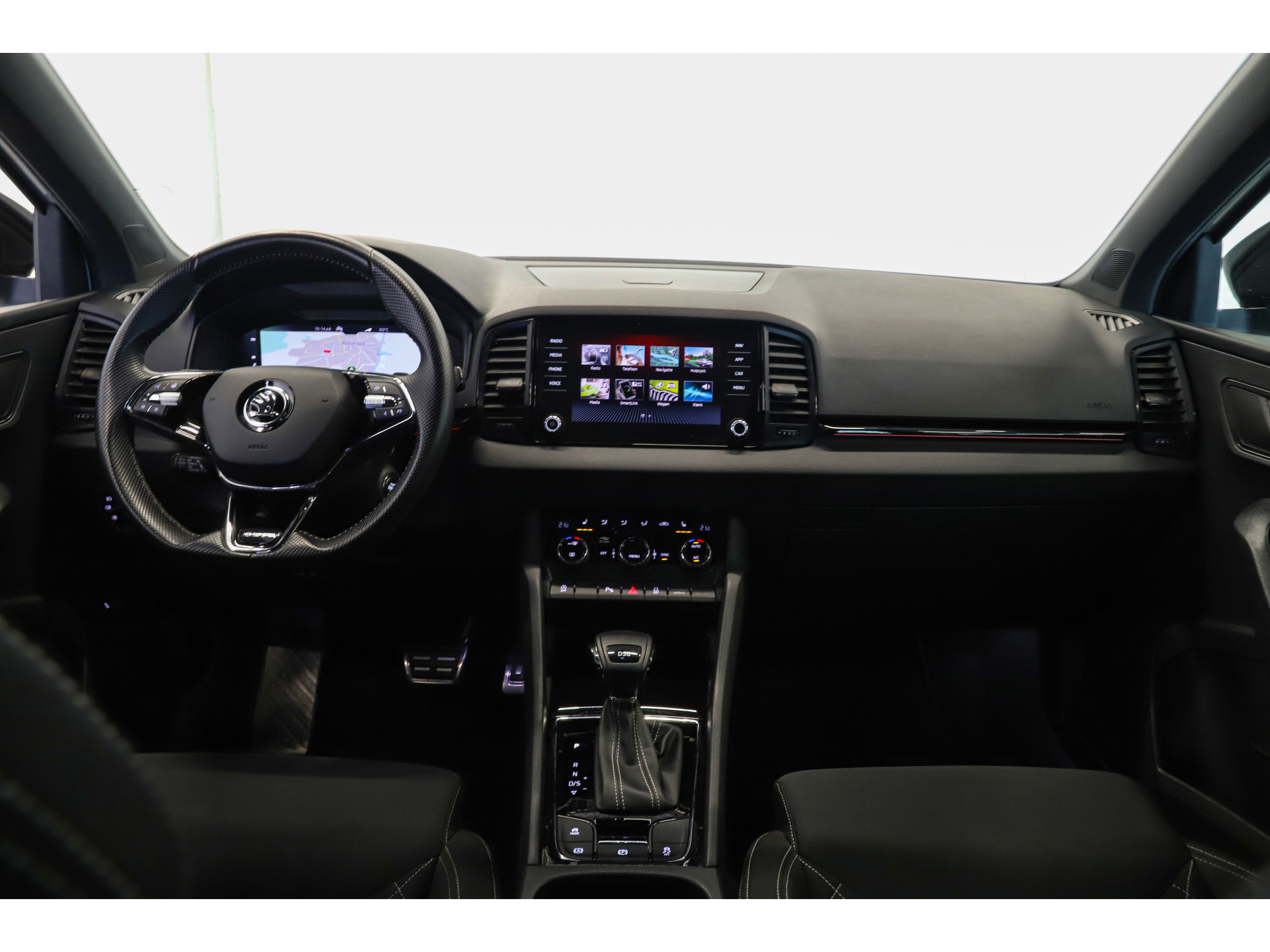 Škoda - Karoq 1.5 TSI 150pk DSG Sportline - 2021