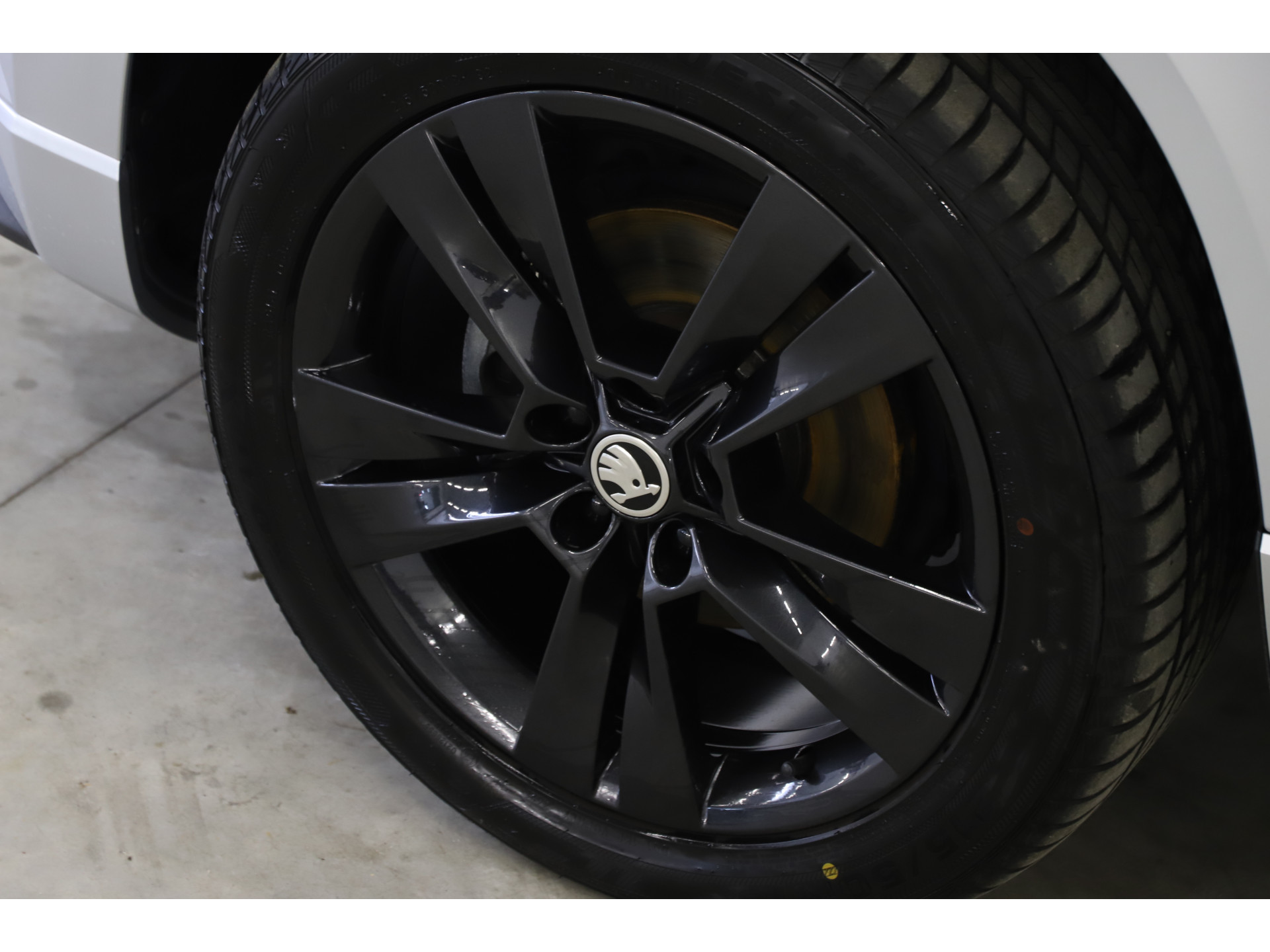 Škoda - Karoq 1.5 TSI 150pk DSG Sportline - 2021