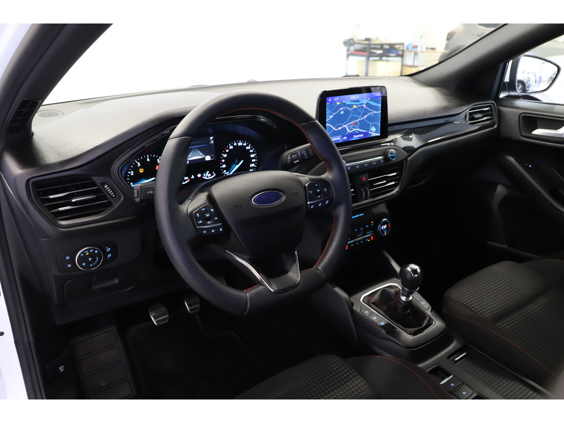 Ford - Focus 1.0 125pk EcoBoost Hybrid ST Line X Business - 2021