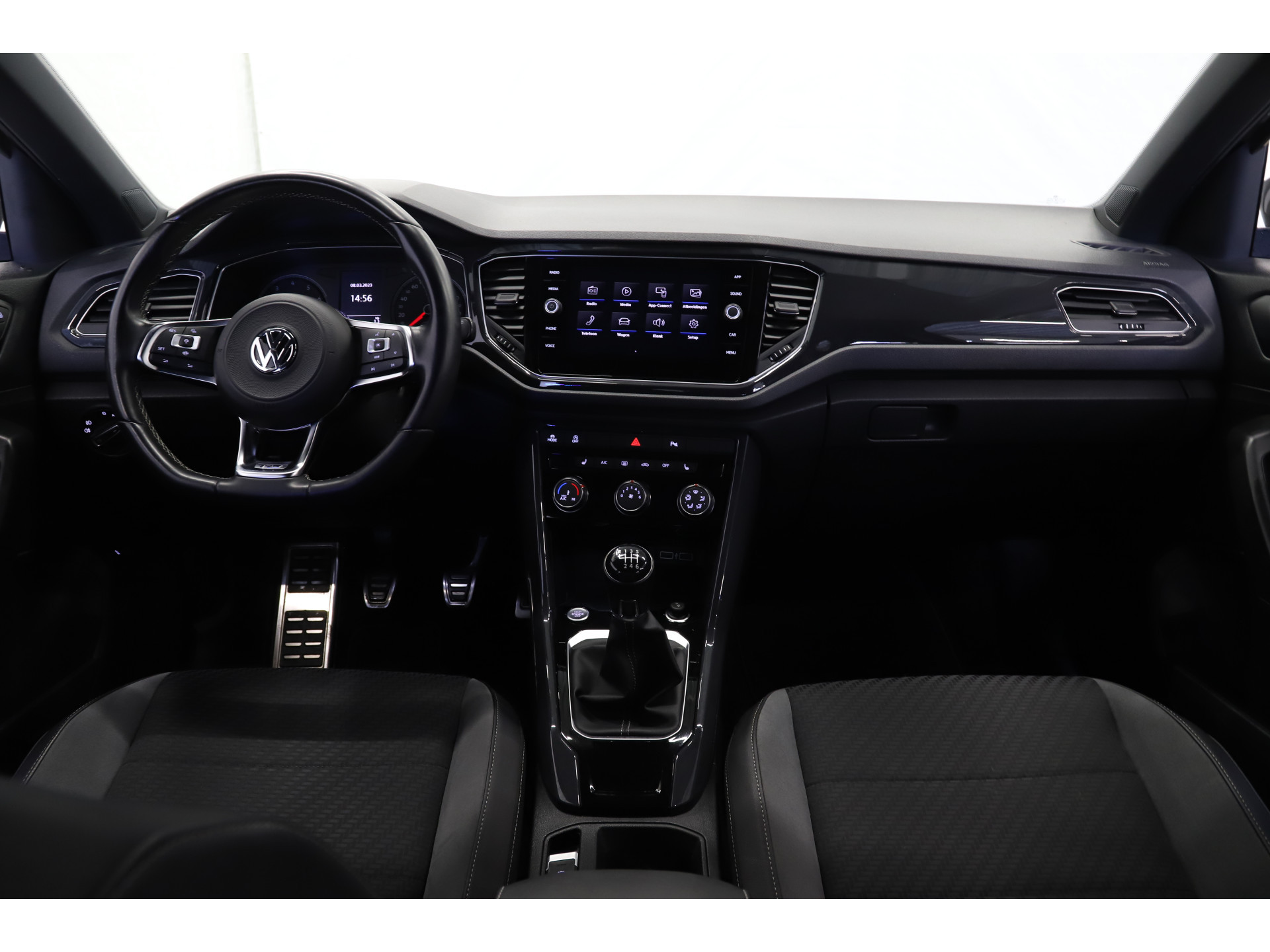 Volkswagen - T-Roc 1.5 TSI 150pk Sport R-Line - 2019