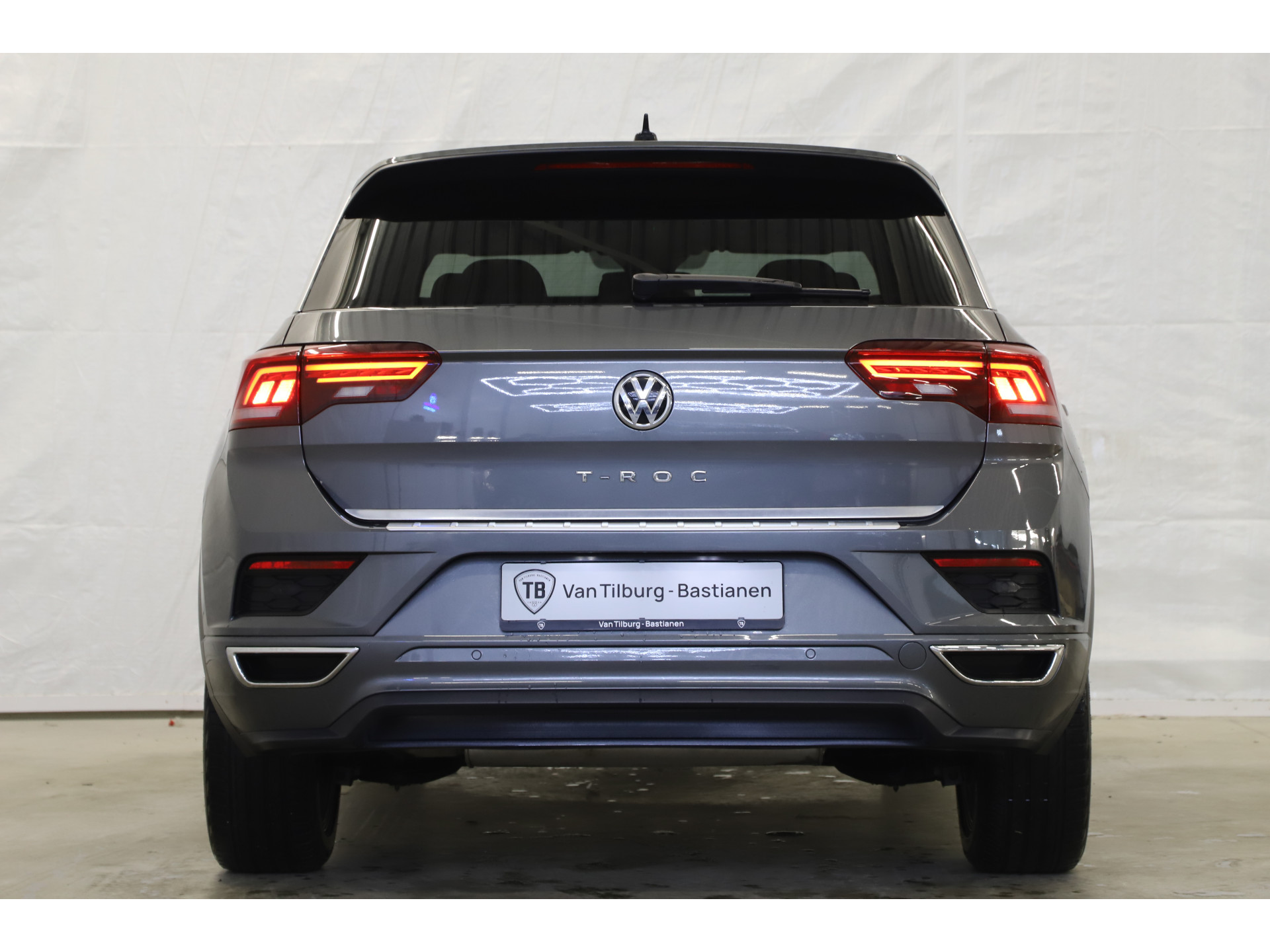 Volkswagen - T-Roc 1.5 TSI 150pk Sport R-Line - 2019