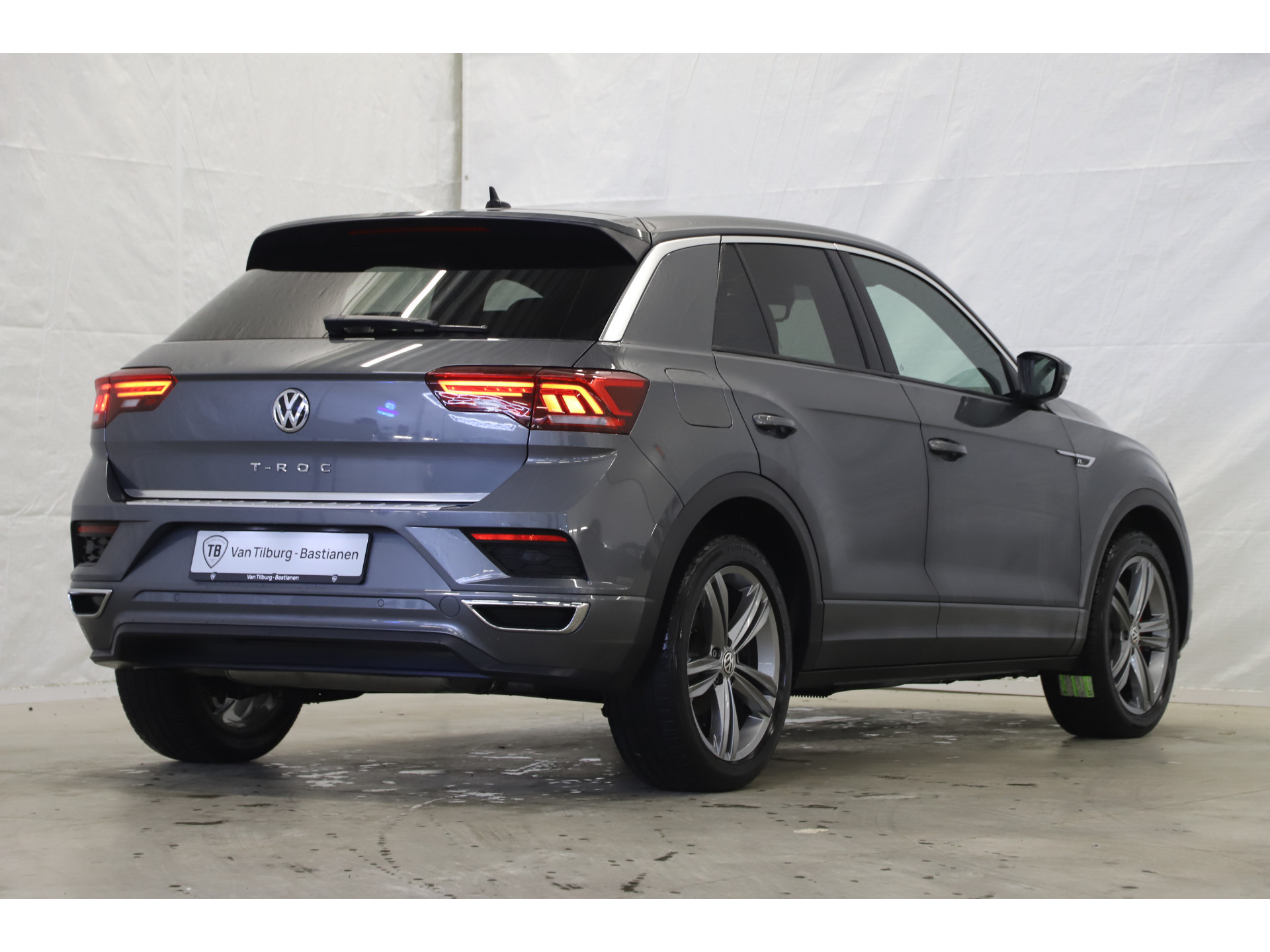 Volkswagen - T-Roc 1.5 TSI 150pk Sport R-Line - 2019