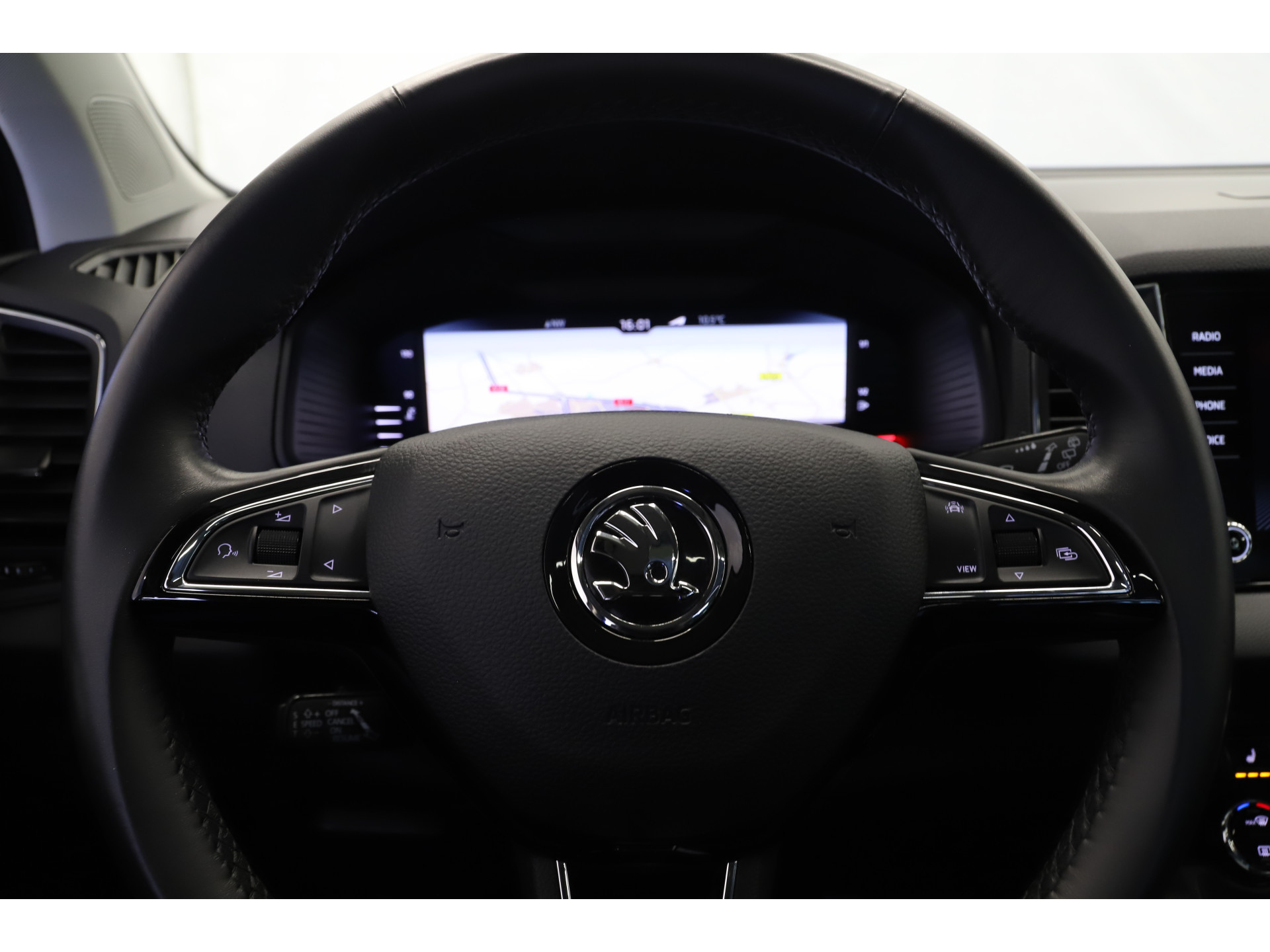 Škoda - Karoq 1.5 TSI 150pk DSG Style - 2019