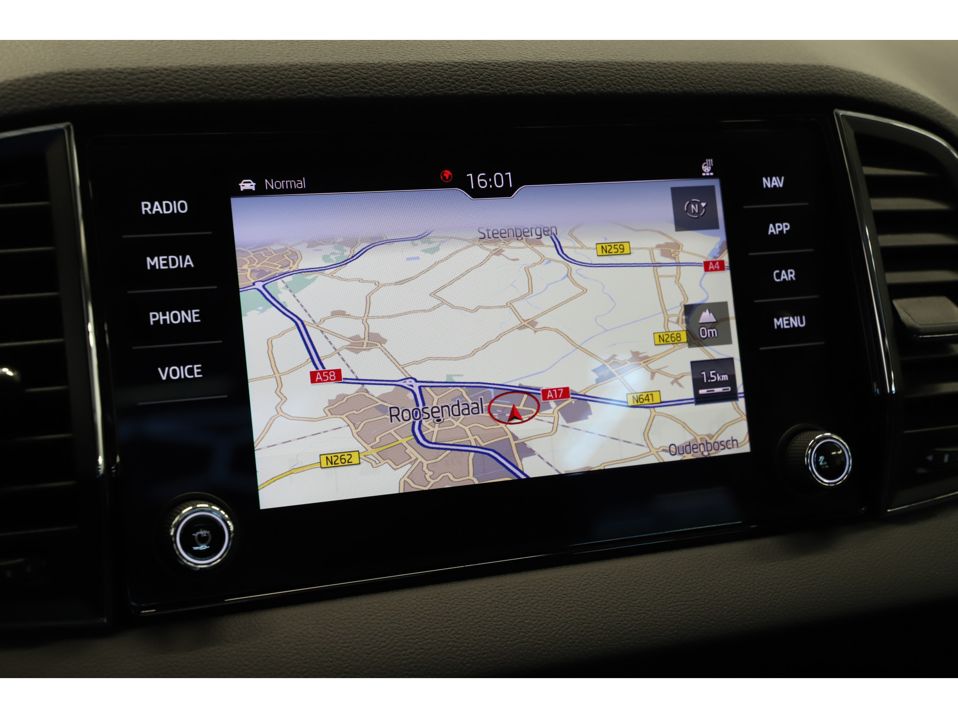 Škoda - Karoq 1.5 TSI 150pk DSG Style - 2019