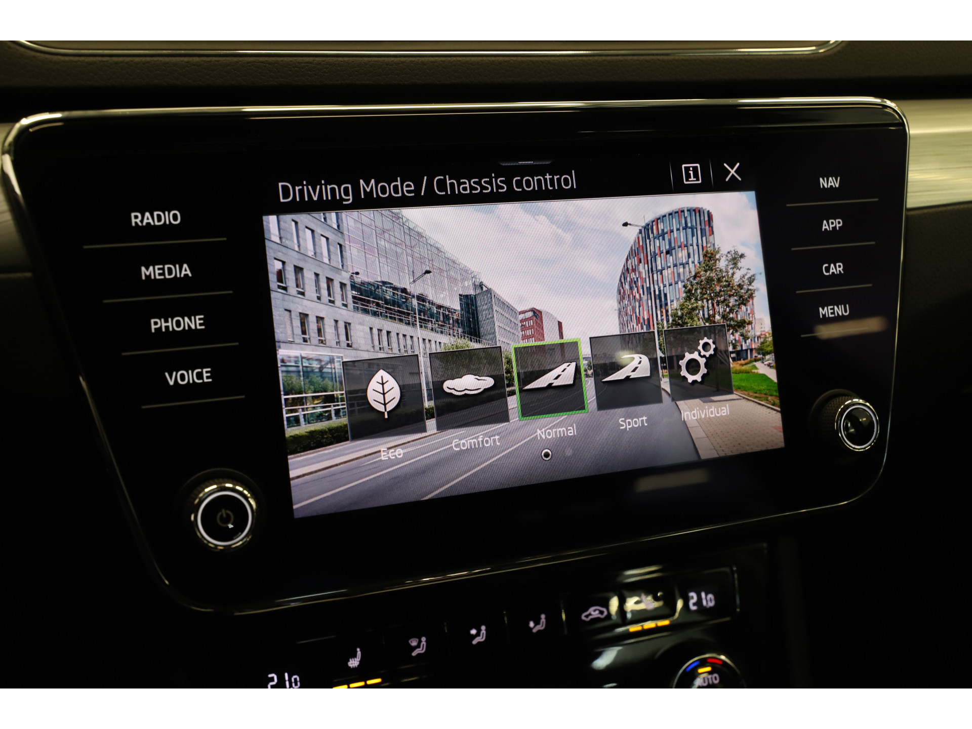 Škoda - Superb Combi 1.4 TSI iV 218pk PHEV - 2020