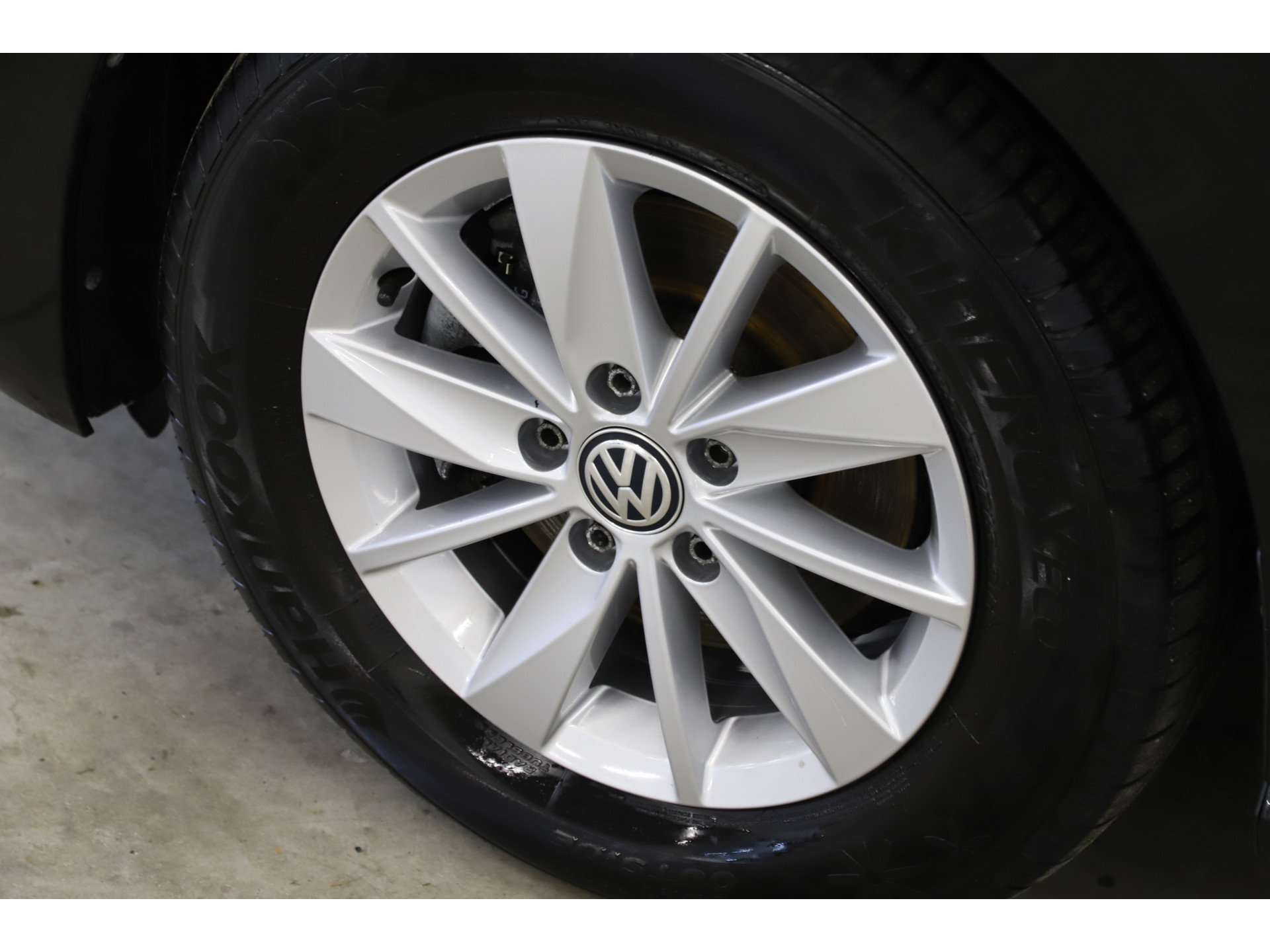 Volkswagen - Golf Sportsvan 1.5 TSI 130pk DSG Comfortline - 2019
