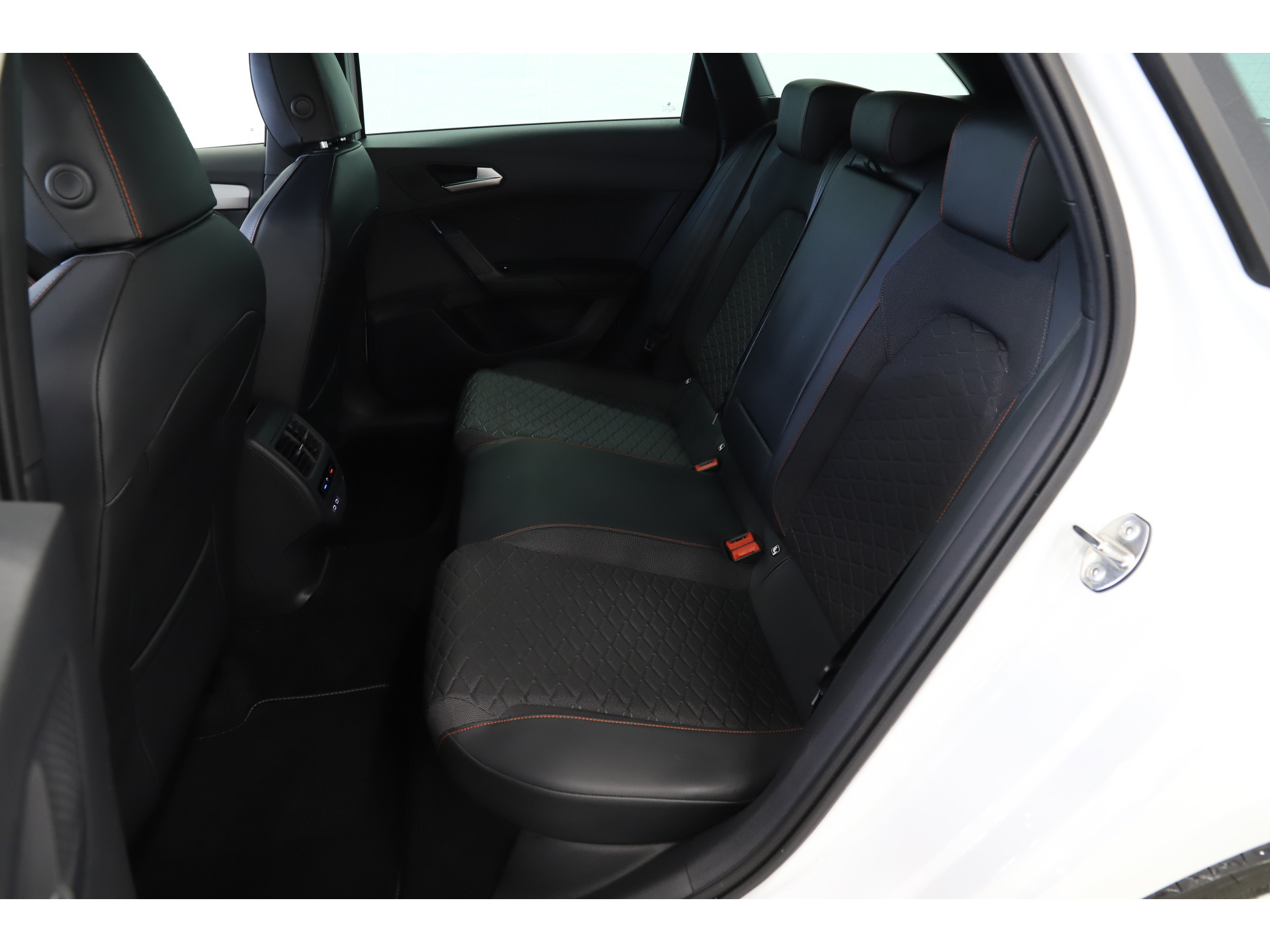 SEAT - Leon Sportstourer 1.4 TSI 204pk eHybrid PHEV FR - 2020
