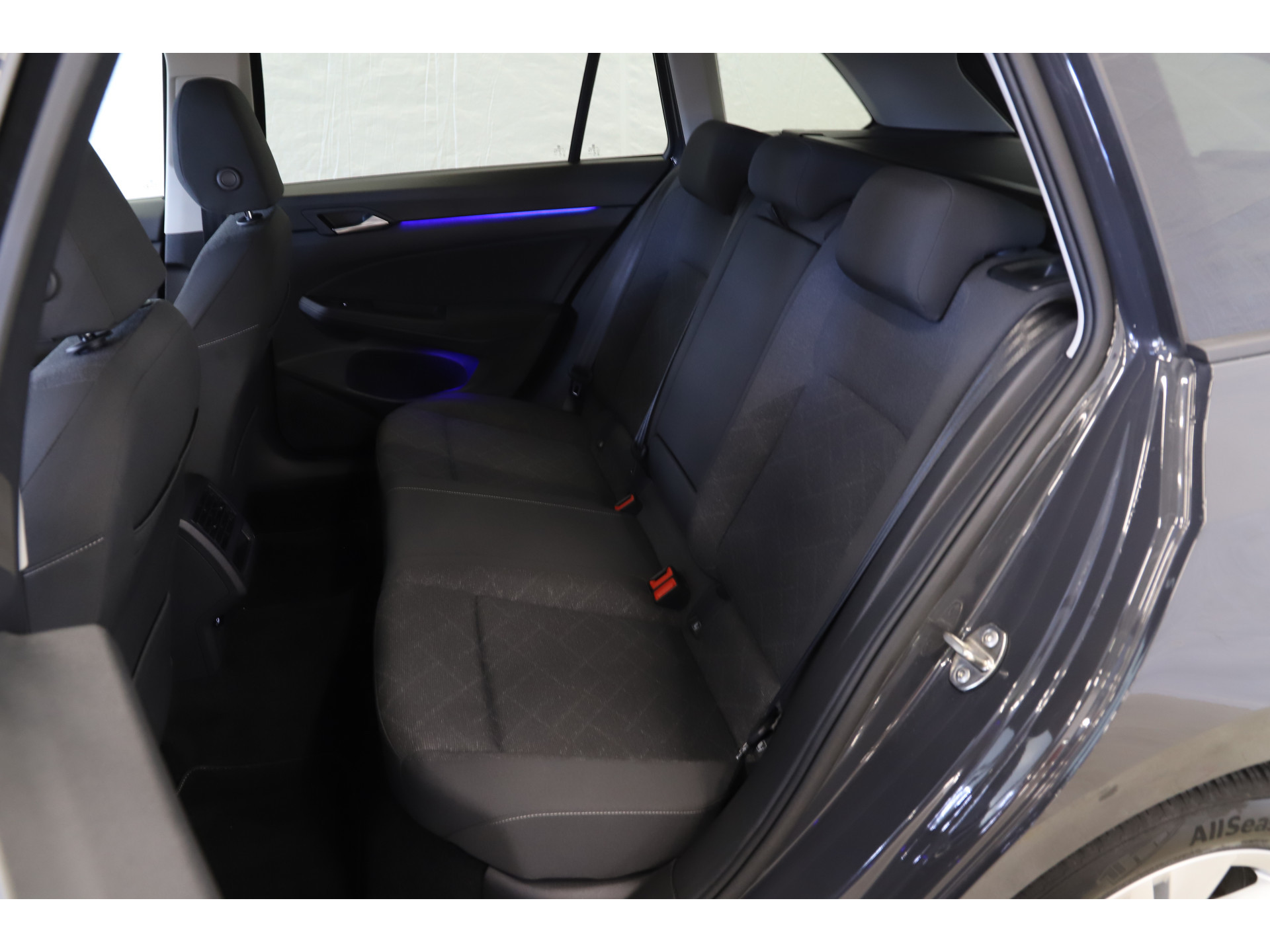 Volkswagen - GOLF Variant 1.0 eTSI 110pk DSG Life - 2021