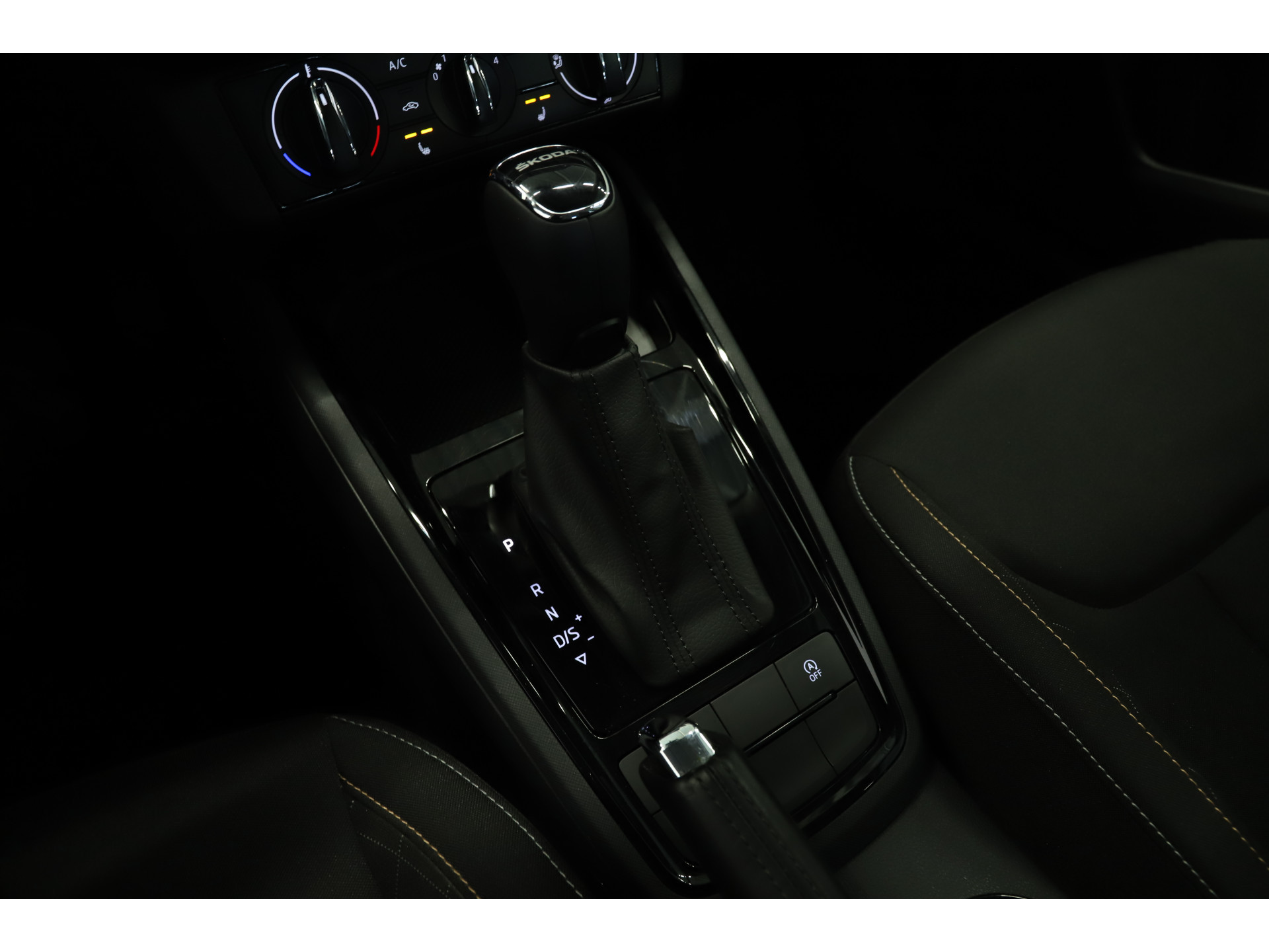 Škoda - Kamiq 1.0 TSI 110pk DSG Ambition - 2021