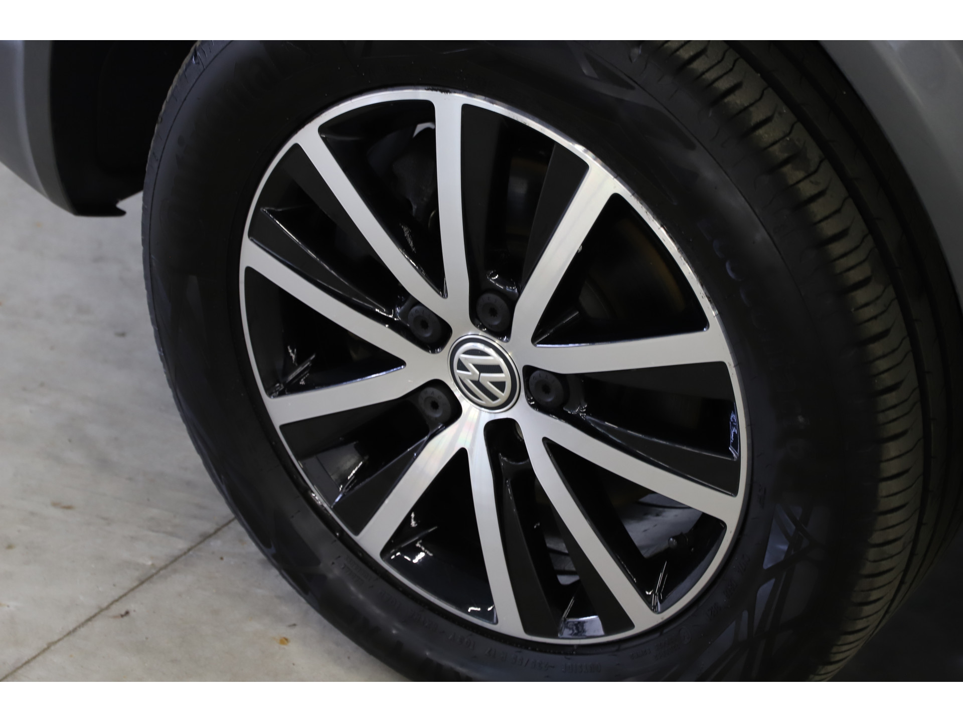 Volkswagen - Transporter 2.0 TDI 150pk DSG L1H1 Highline - 2018
