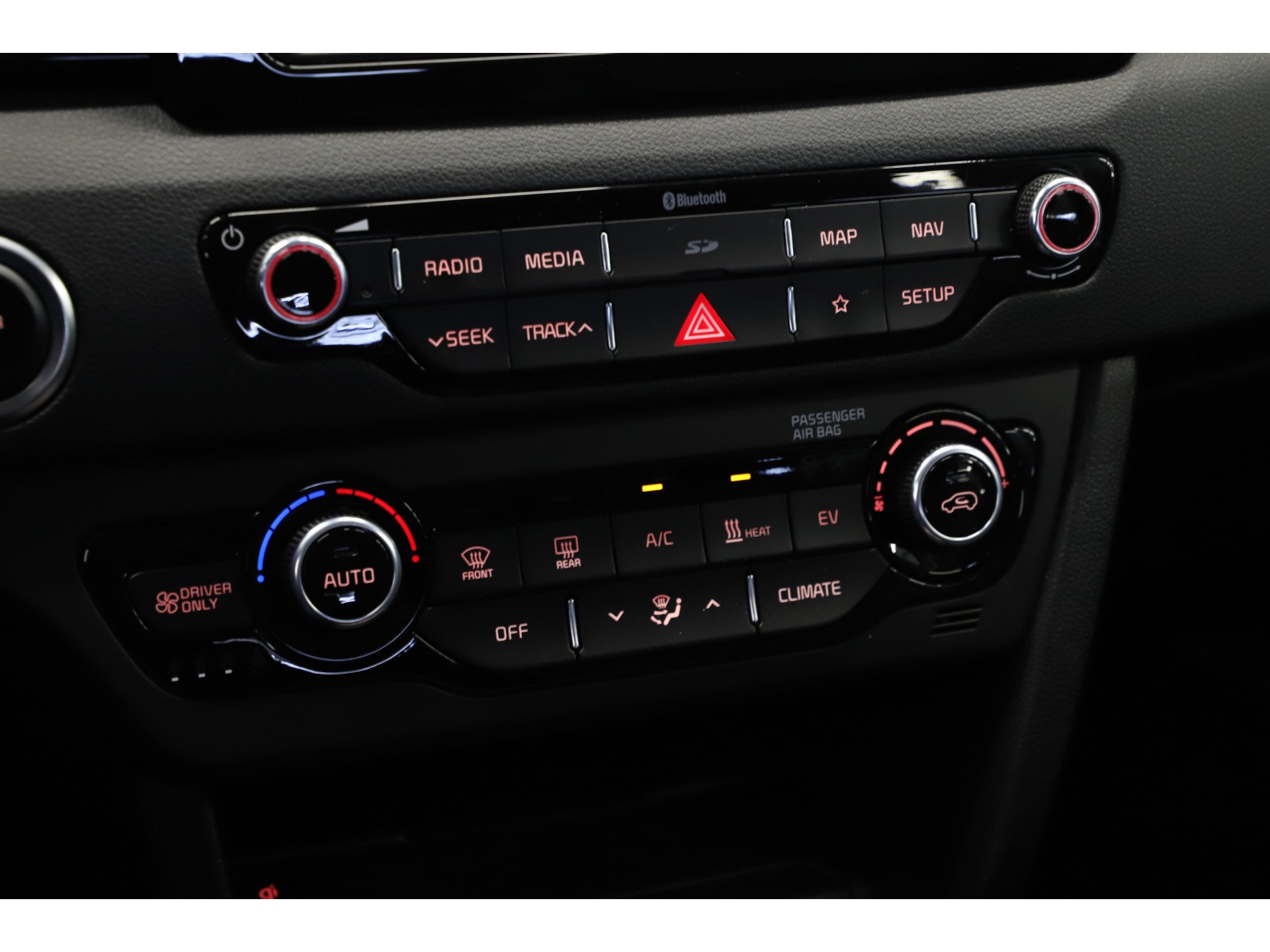 Kia - e-Niro DynamicLine 64kWh - 2019