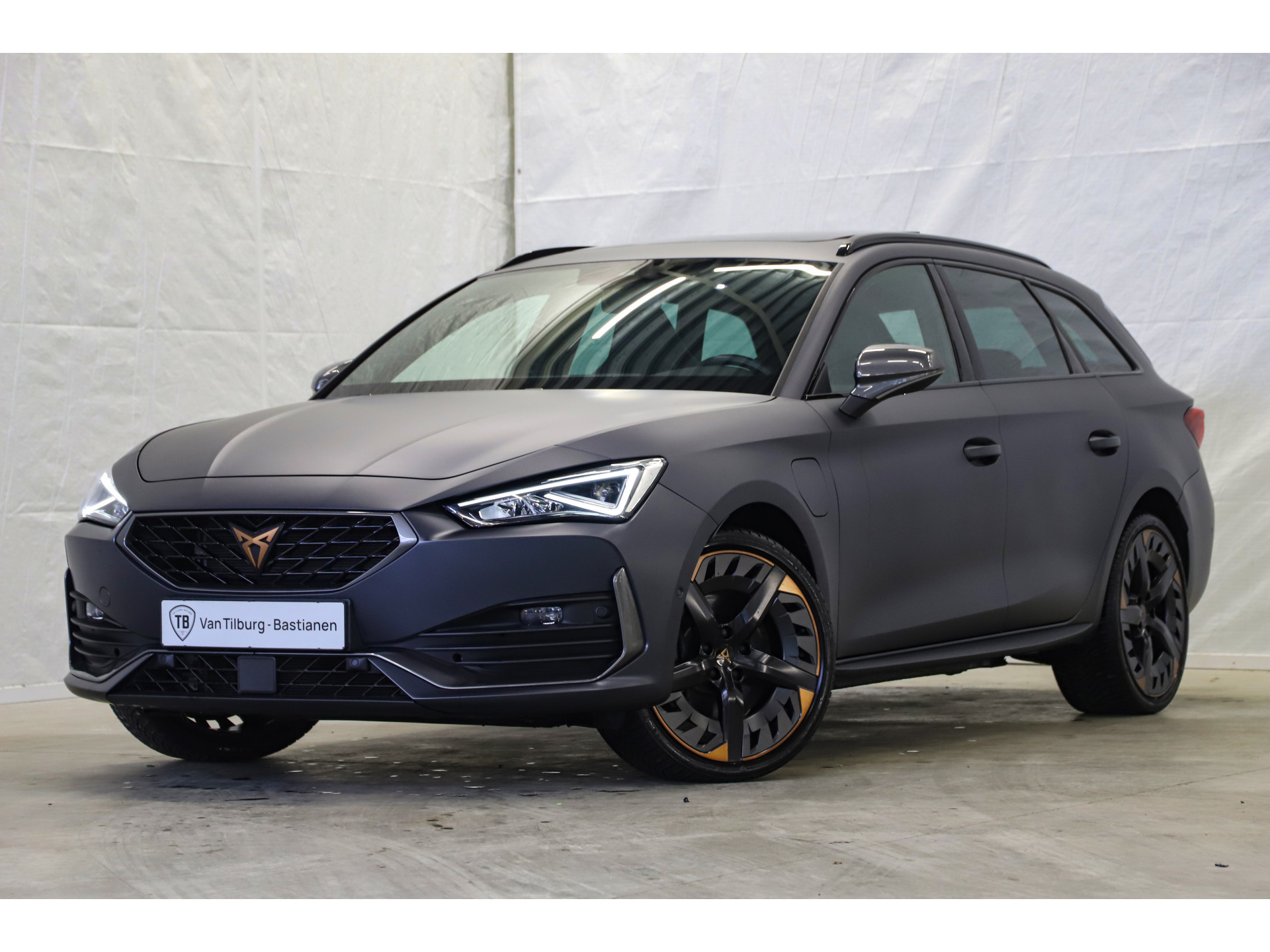 CUPRA - Leon Sportstourer 1.4 TSI 245pk e-Hybrid Copper Edition - 2021