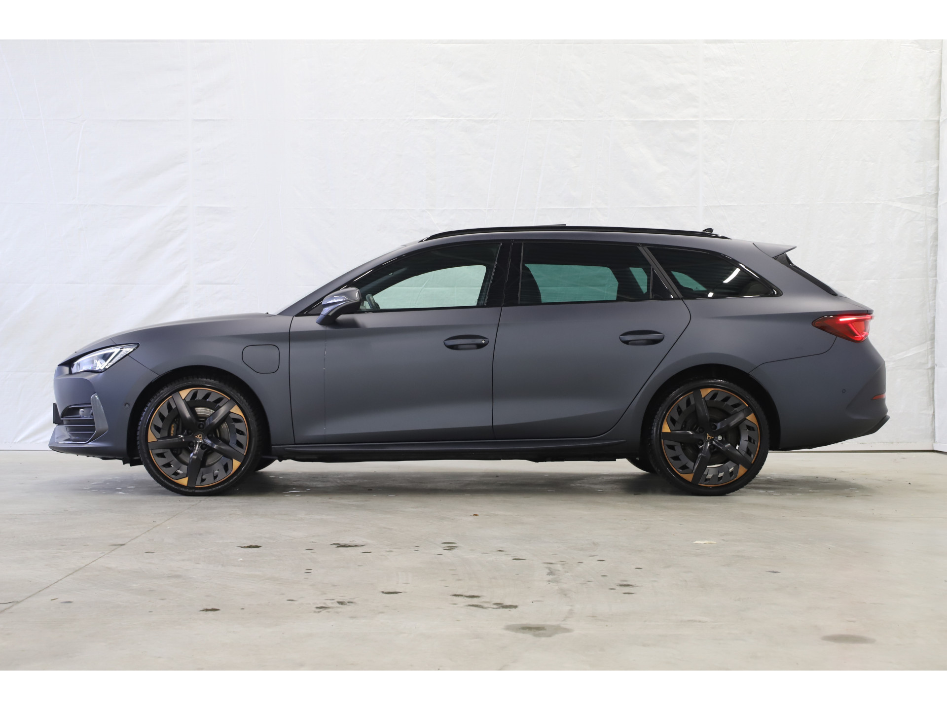 CUPRA - Leon Sportstourer 1.4 TSI 245pk e-Hybrid Copper Edition - 2021