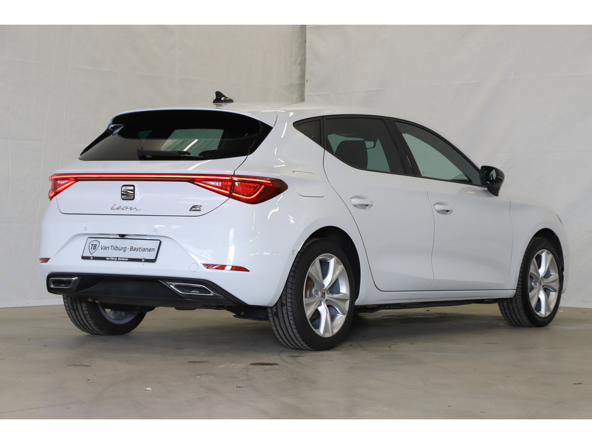 SEAT - Leon 1.4 TSI 204 pk eHybrid PHEV FR - 2020