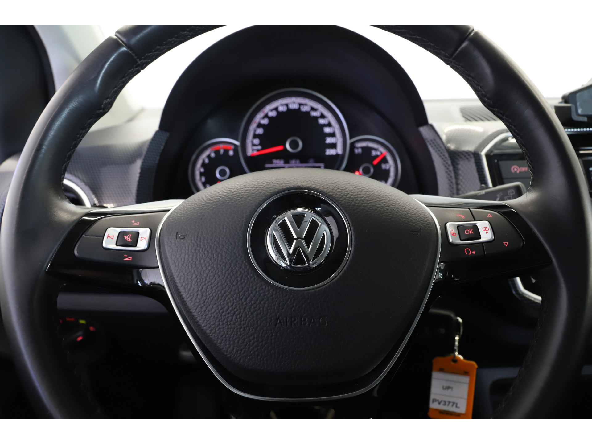 Volkswagen - up! 1.0 Move Up! - 2017