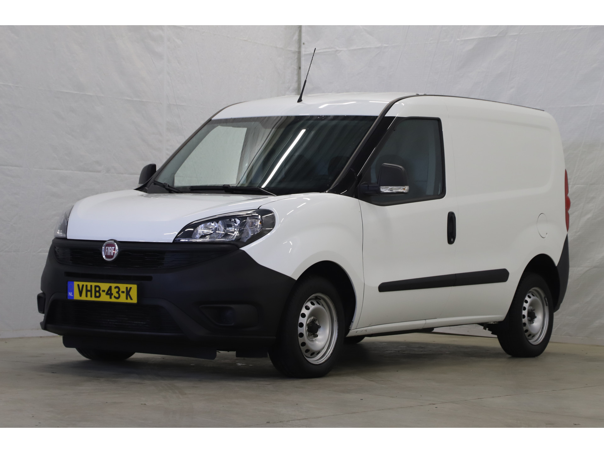 Fiat - Dobló Cargo 1.6 MJ 105pk L1H1 Navigatie pdc trekhaak - 2020
