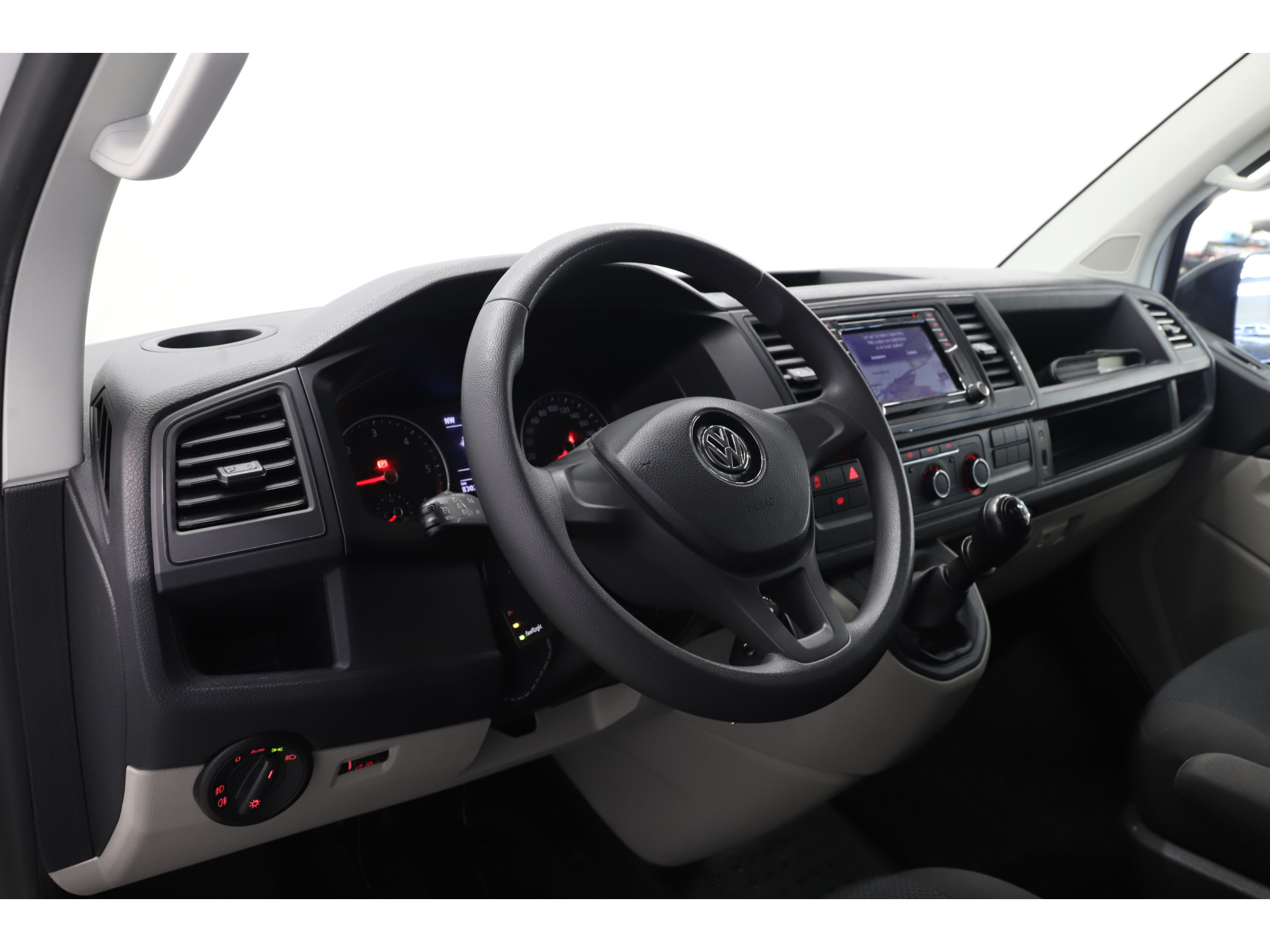 Volkswagen - Transporter 2.0 TDI 102pk L1H1 Comfortline - 2018