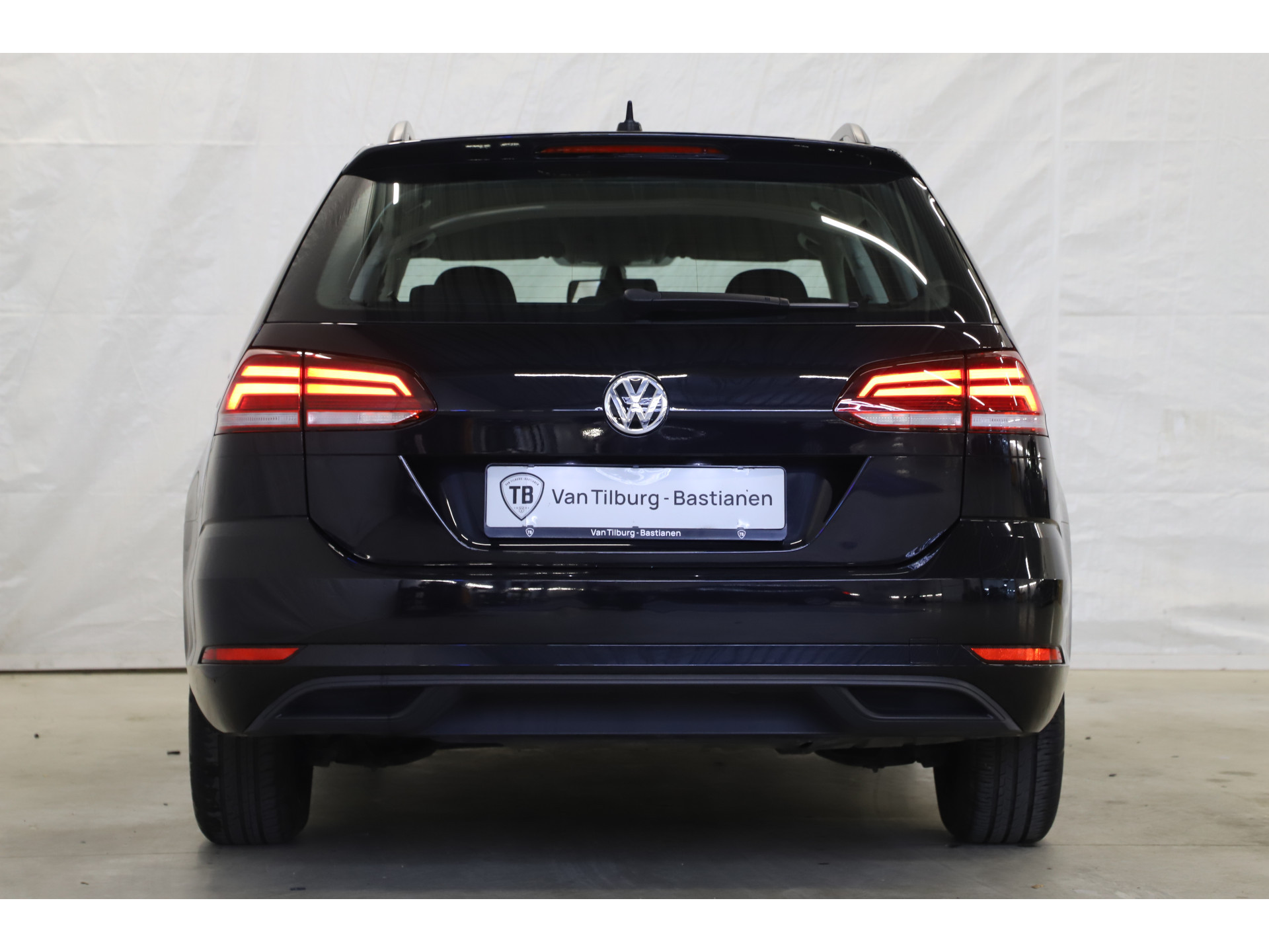 Volkswagen - GOLF Variant 1.0 TSI 115pk Trendline - 2020