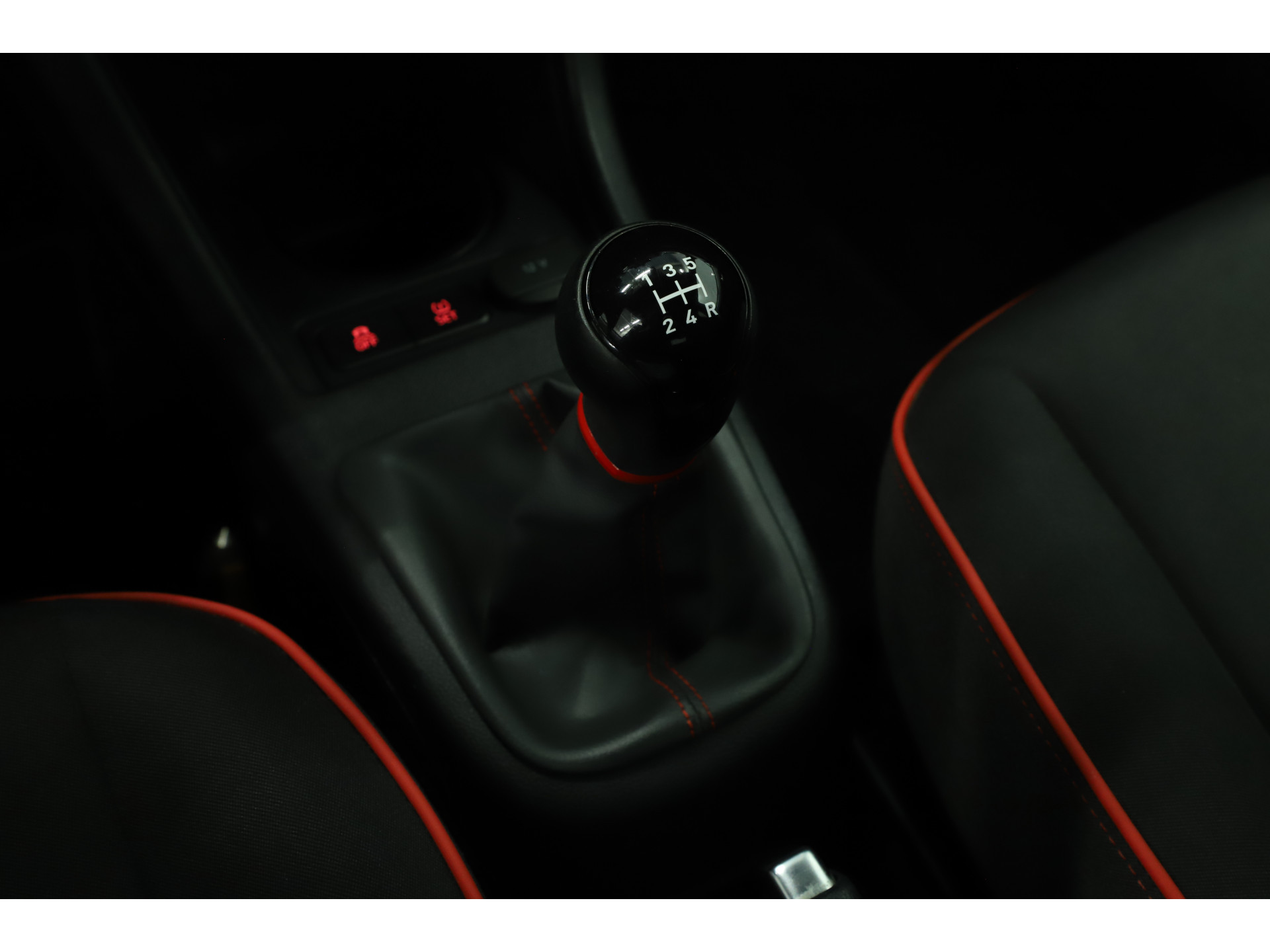 SEAT - Mii 1.0 FR Connect - 2018